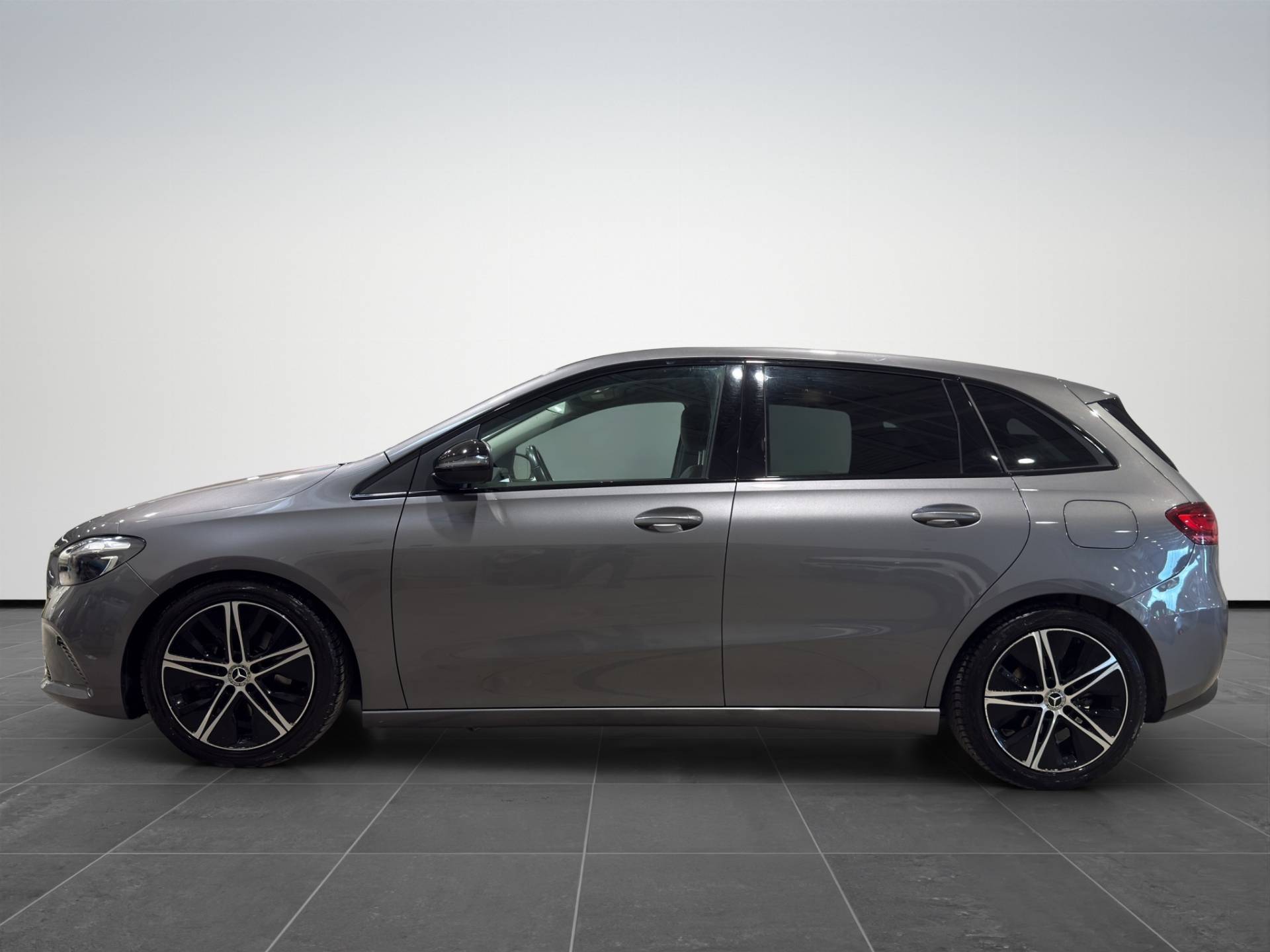 MERCEDES Classe B B 180 d Progressive Advanced auto usata in pronta consegna - Brandini