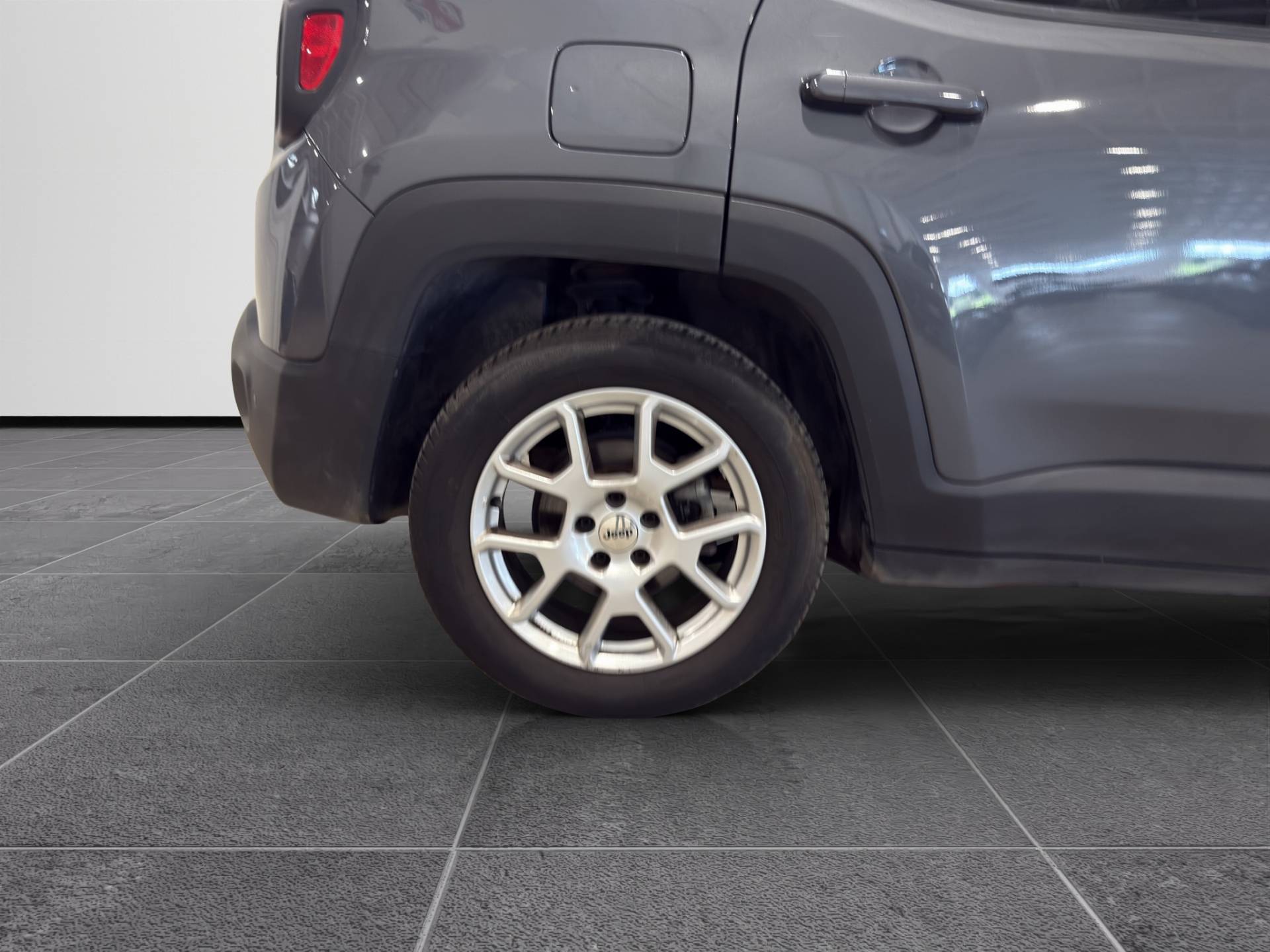 JEEP Renegade Renegade 1.6 mjt Limited 2wd 130cv usata in pronta consegna - Brandini