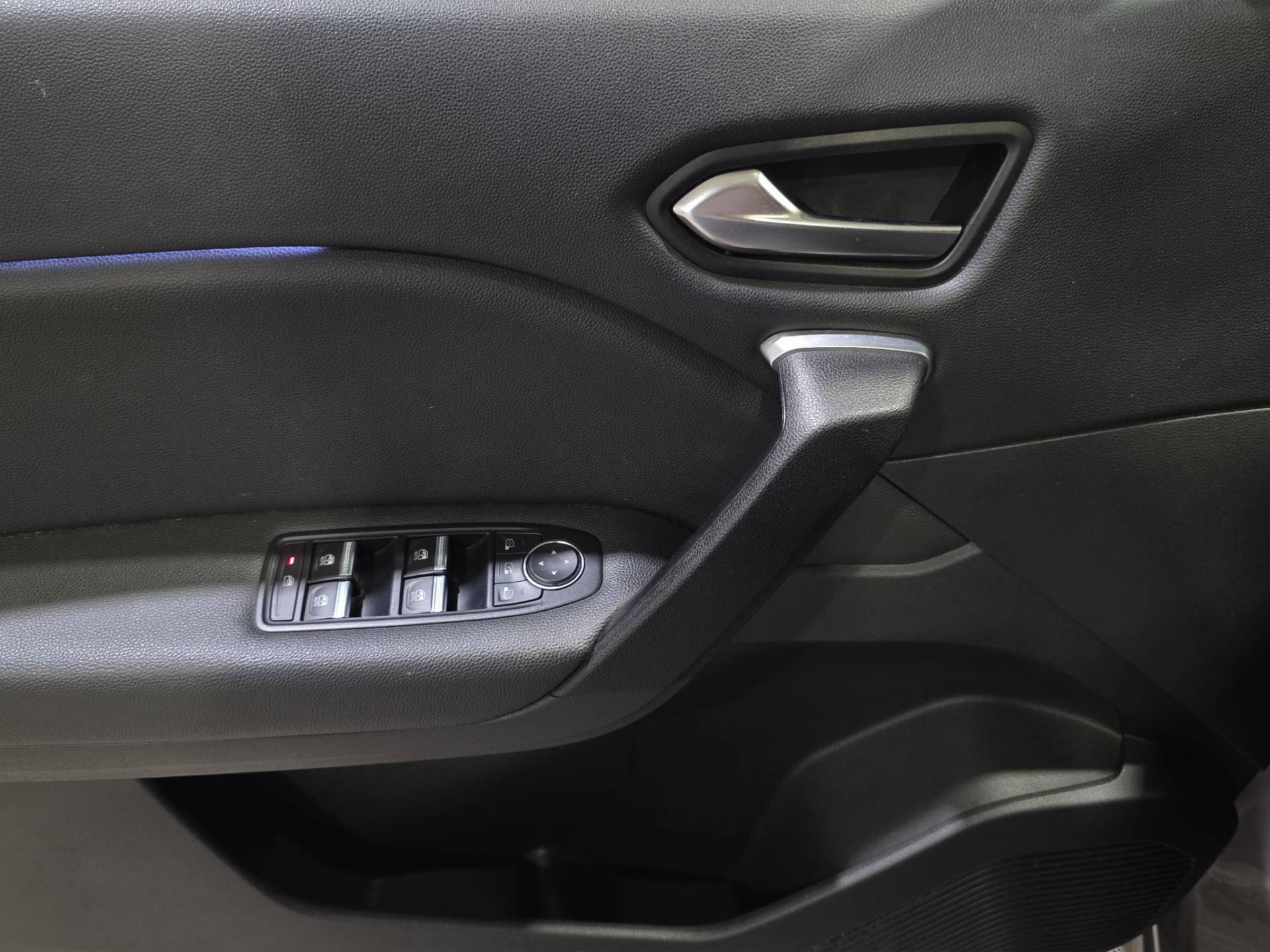 RENAULT Captur Captur 1.6 plug-in hybrid Intens E-Tech 160cv auto usata in pronta consegna - Brandini