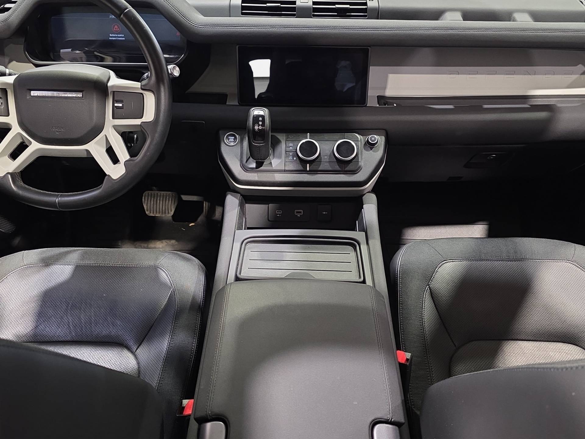LAND ROVER Defender Defender 110 2.0d sd4 First Edition awd 240cv auto usata in pronta consegna - Brandini