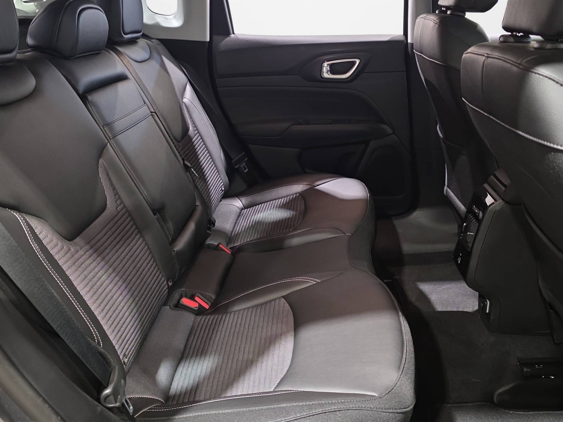 JEEP Compass Compass 1.5 turbo t4 mhev Altitude 2wd 130cv dct usata in pronta consegna - Brandini