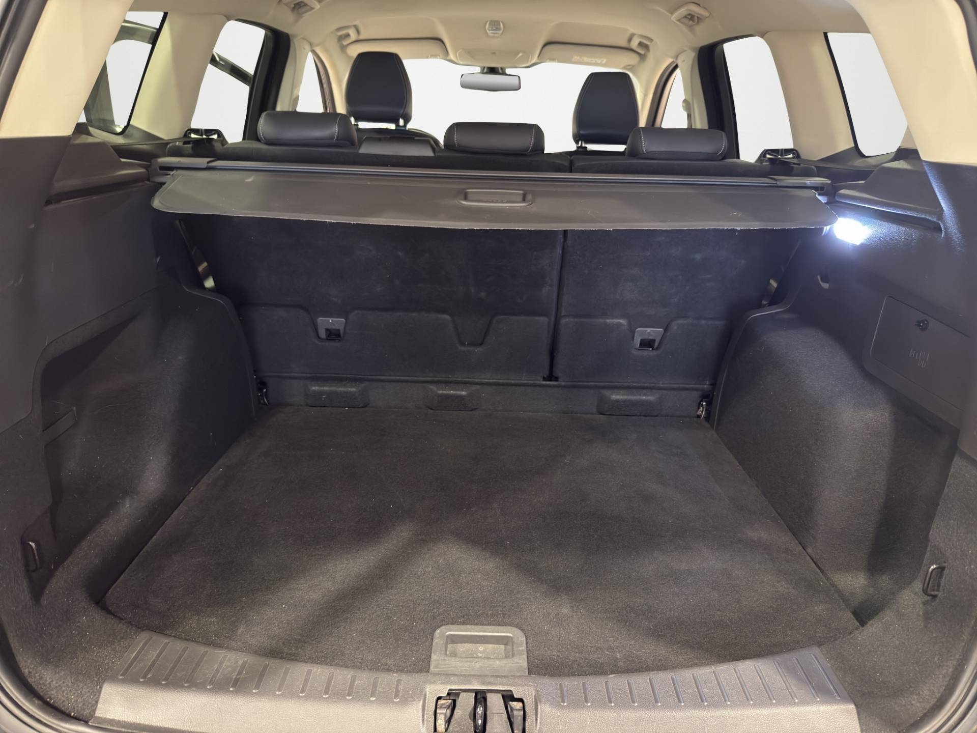 FORD Kuga Kuga 2.0 tdci Vignale s&s awd 150cv powershift usata in pronta consegna - Brandini