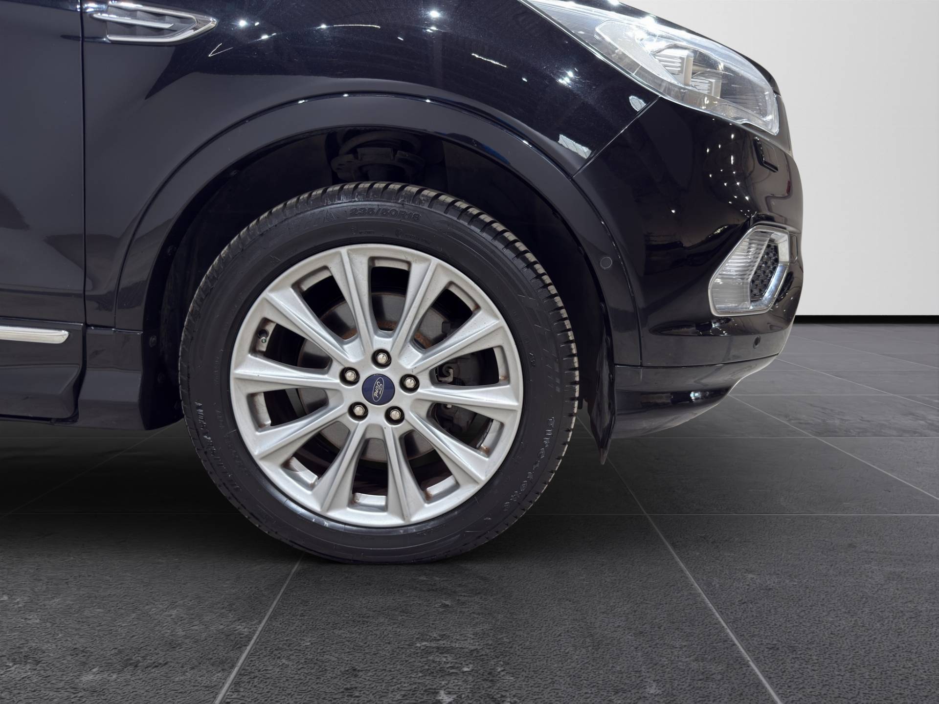 FORD Kuga Kuga 2.0 tdci Vignale s&s awd 150cv powershift usata in pronta consegna - Brandini