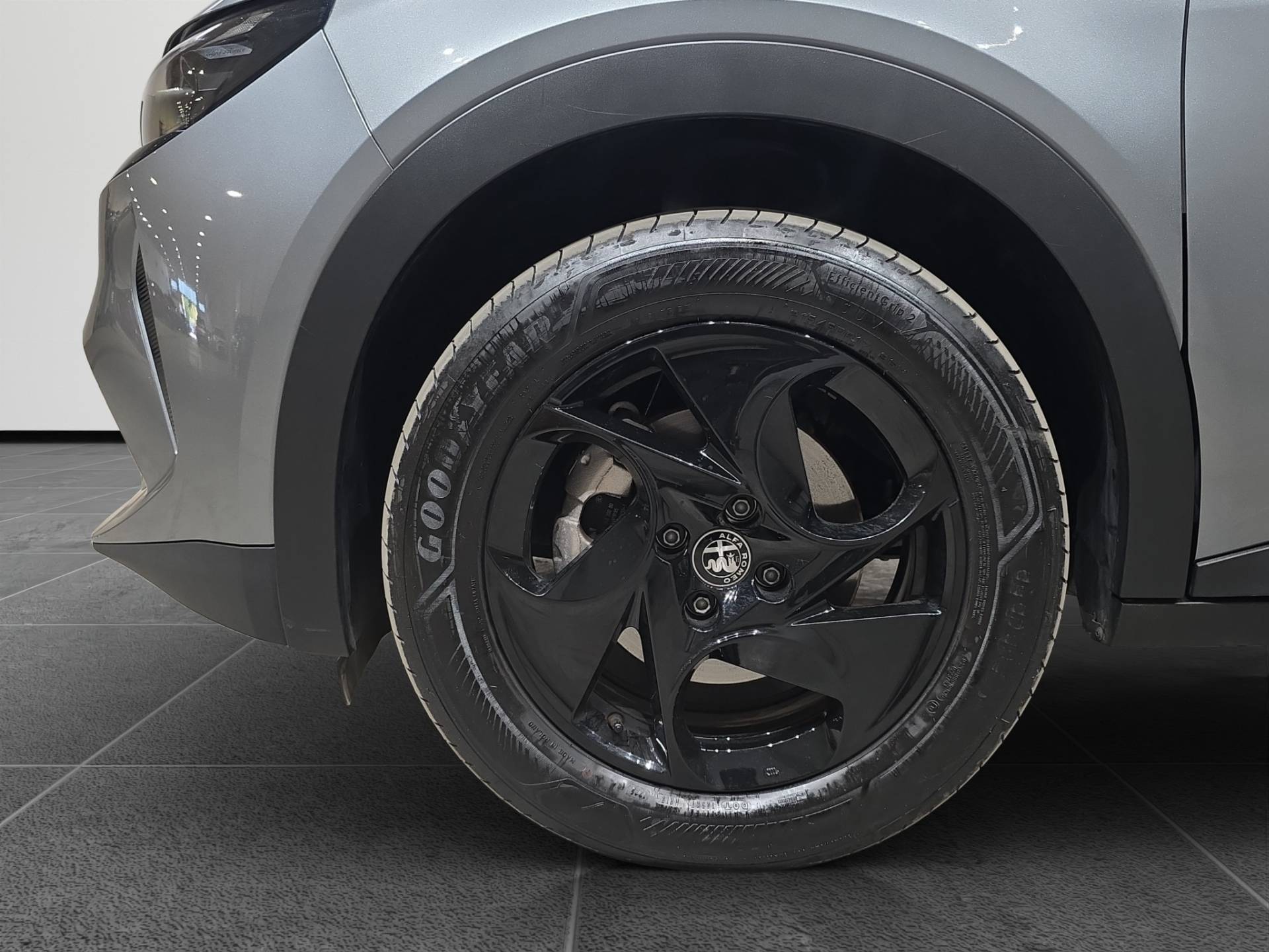 ALFA ROMEO Junior Junior 1.2 ibrida 136cv edct6 usata in pronta consegna - Brandini