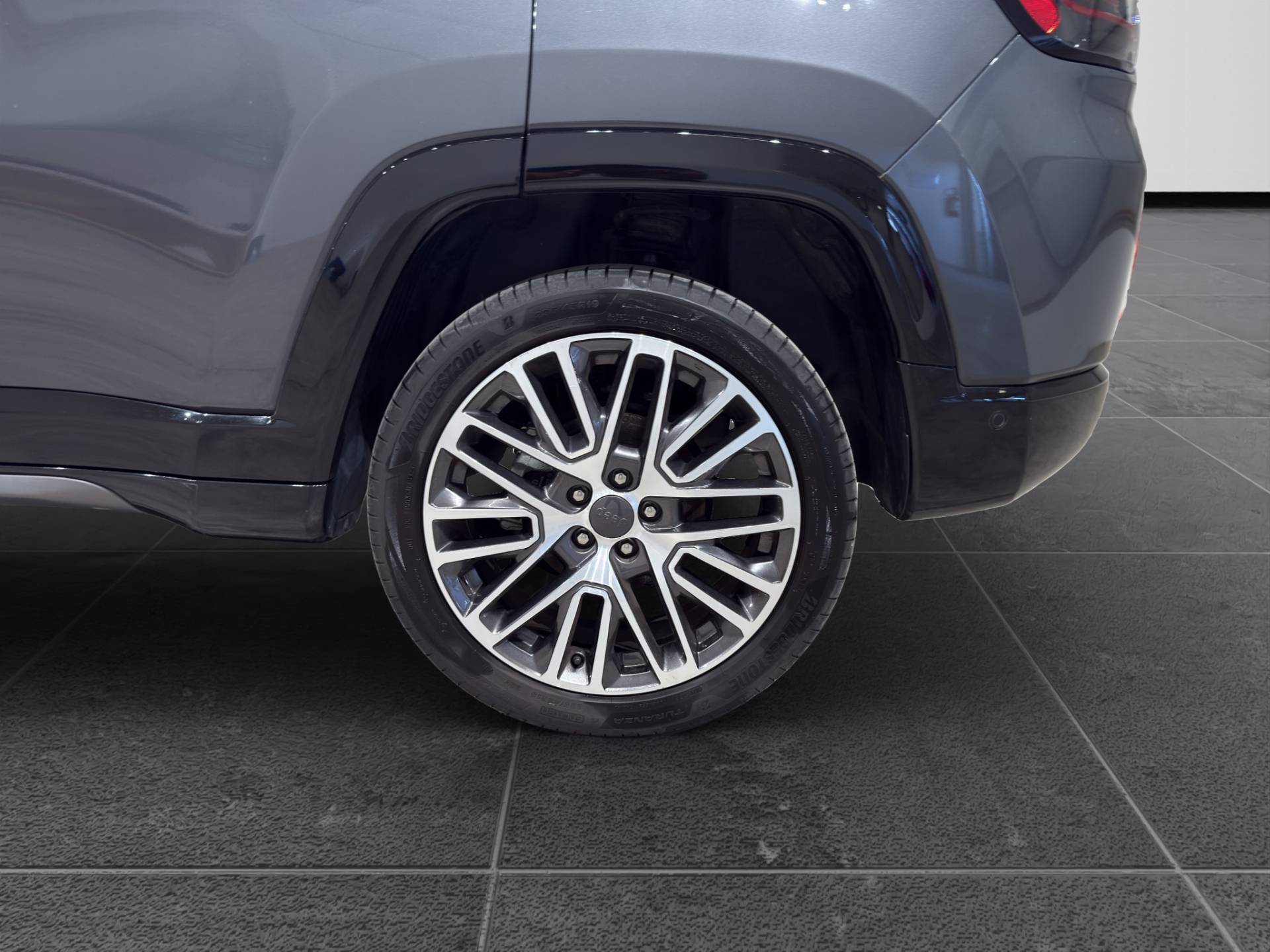 JEEP Compass Compass 1.5 turbo t4 mhev Summit 2wd 130cv dct usata in pronta consegna - Brandini