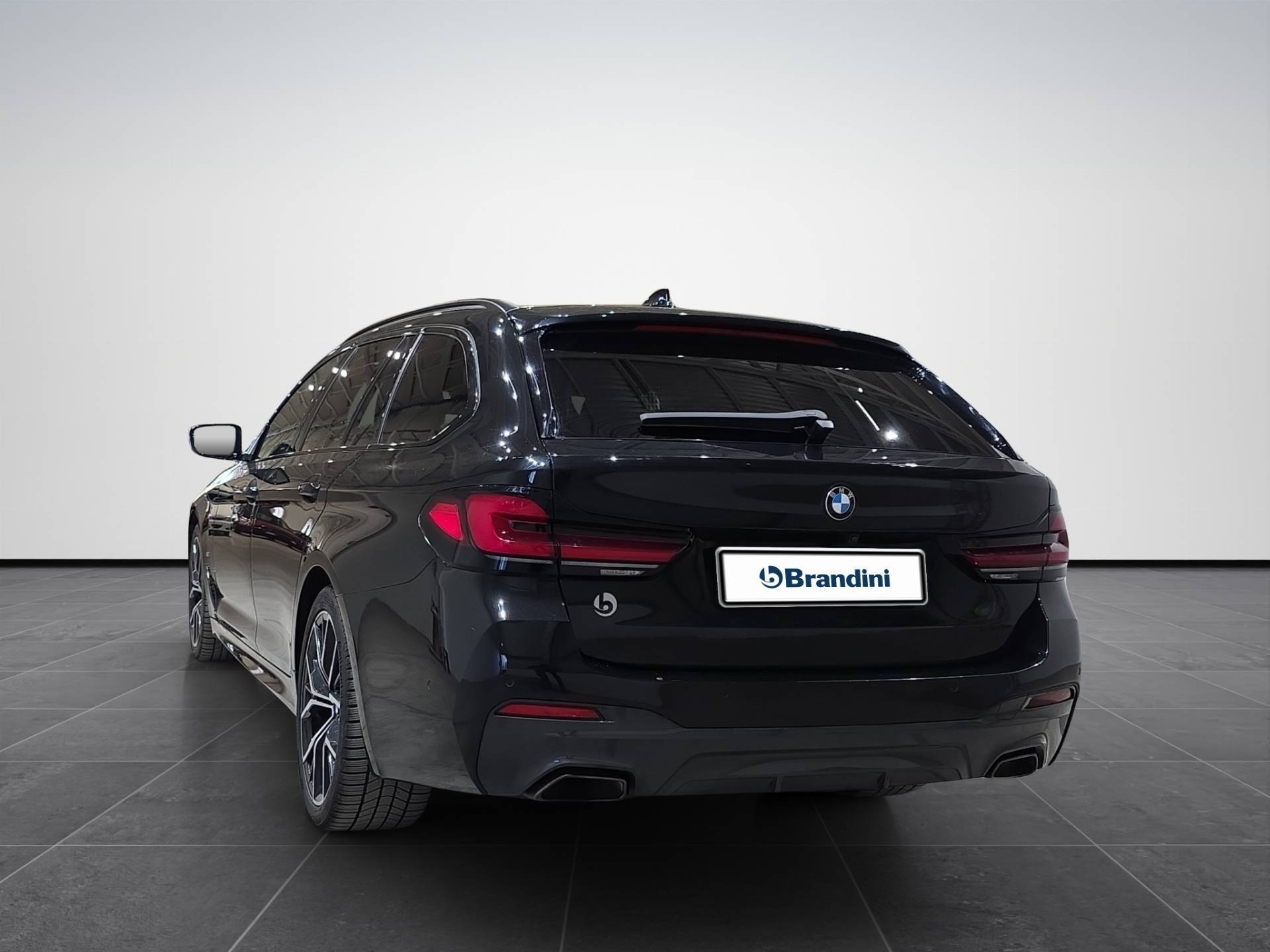 Auto Venduta - BMW Serie 5 Touring 520d Touring mhev 48V Msport auto usata in pronta consegna - Brandini