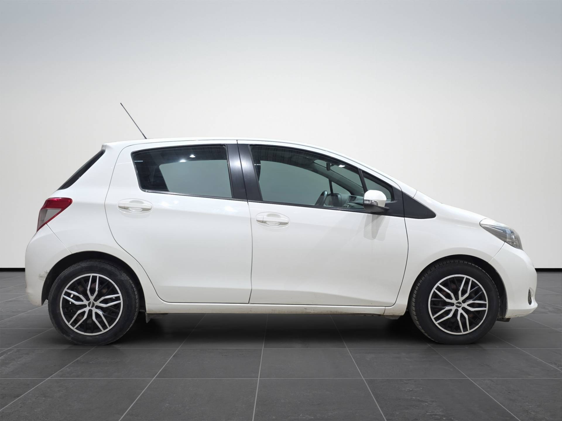 TOYOTA Yaris Yaris 1.4 d-4d Style 5p usata in pronta consegna - Brandini