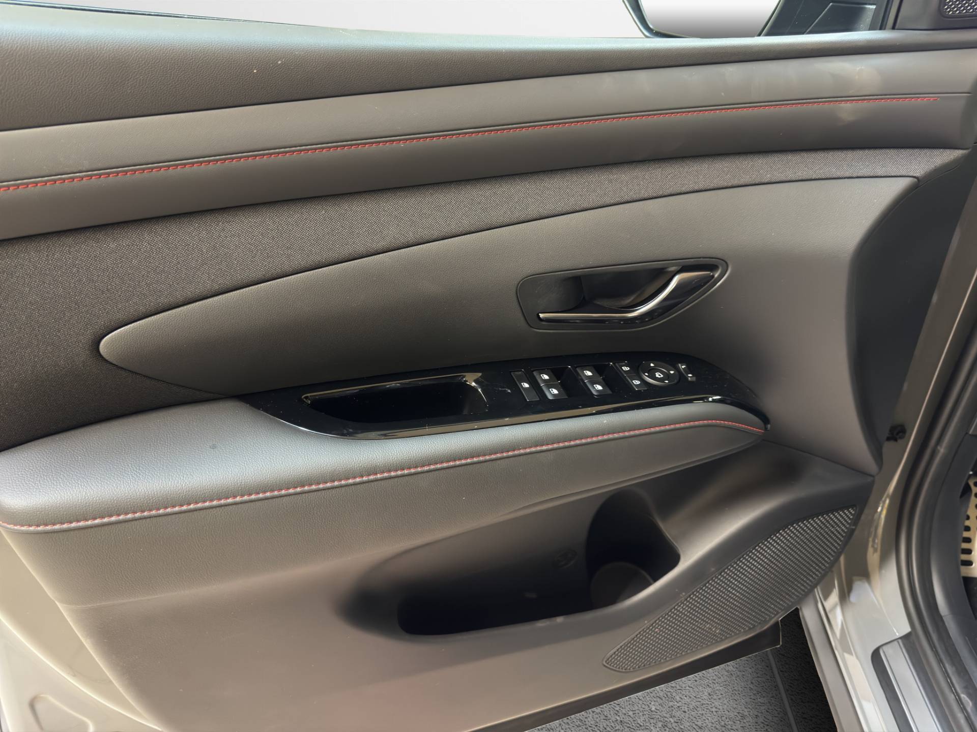 HYUNDAI Tucson Tucson 1.6 hev NLine 2wd 239cv auto usata in pronta consegna - Brandini