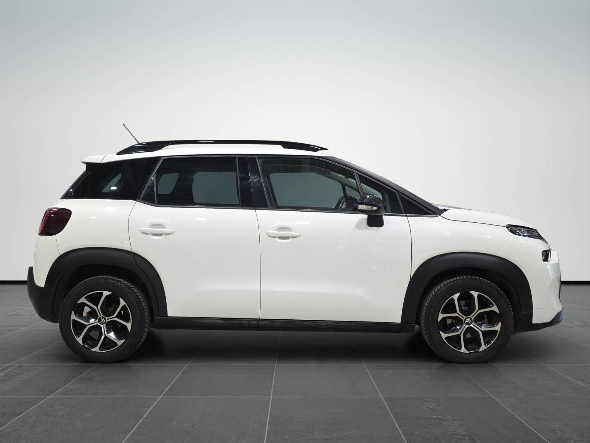 CITROEN C3 Aircross C3 Aircross 1.5 bluehdi Shine s&s 110cv usata in pronta consegna - Brandini