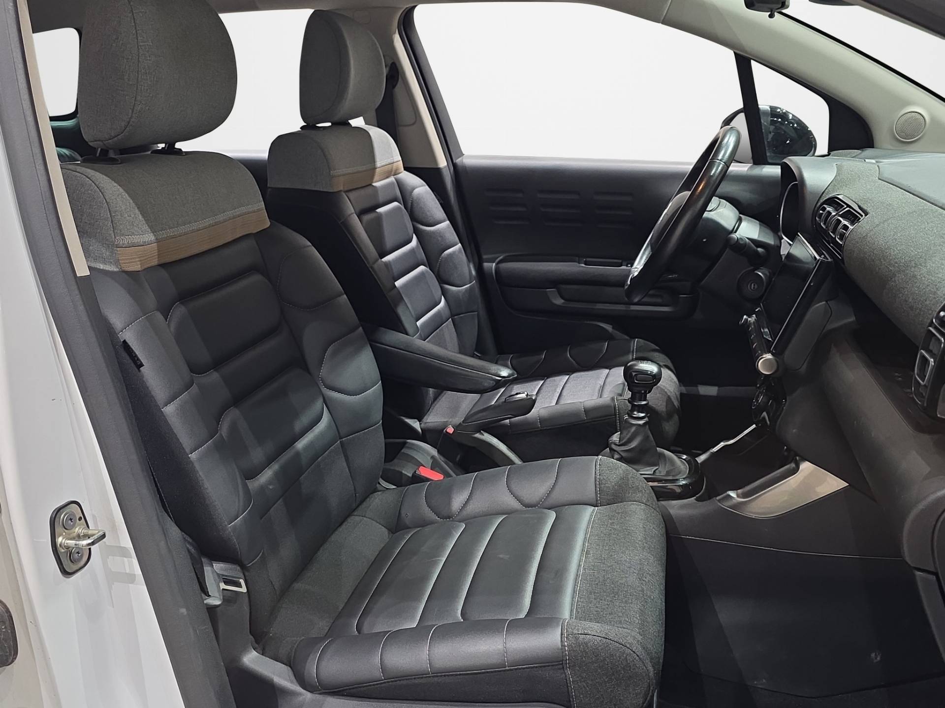 CITROEN C3 Aircross C3 Aircross 1.5 bluehdi Shine s&s 110cv usata in pronta consegna - Brandini