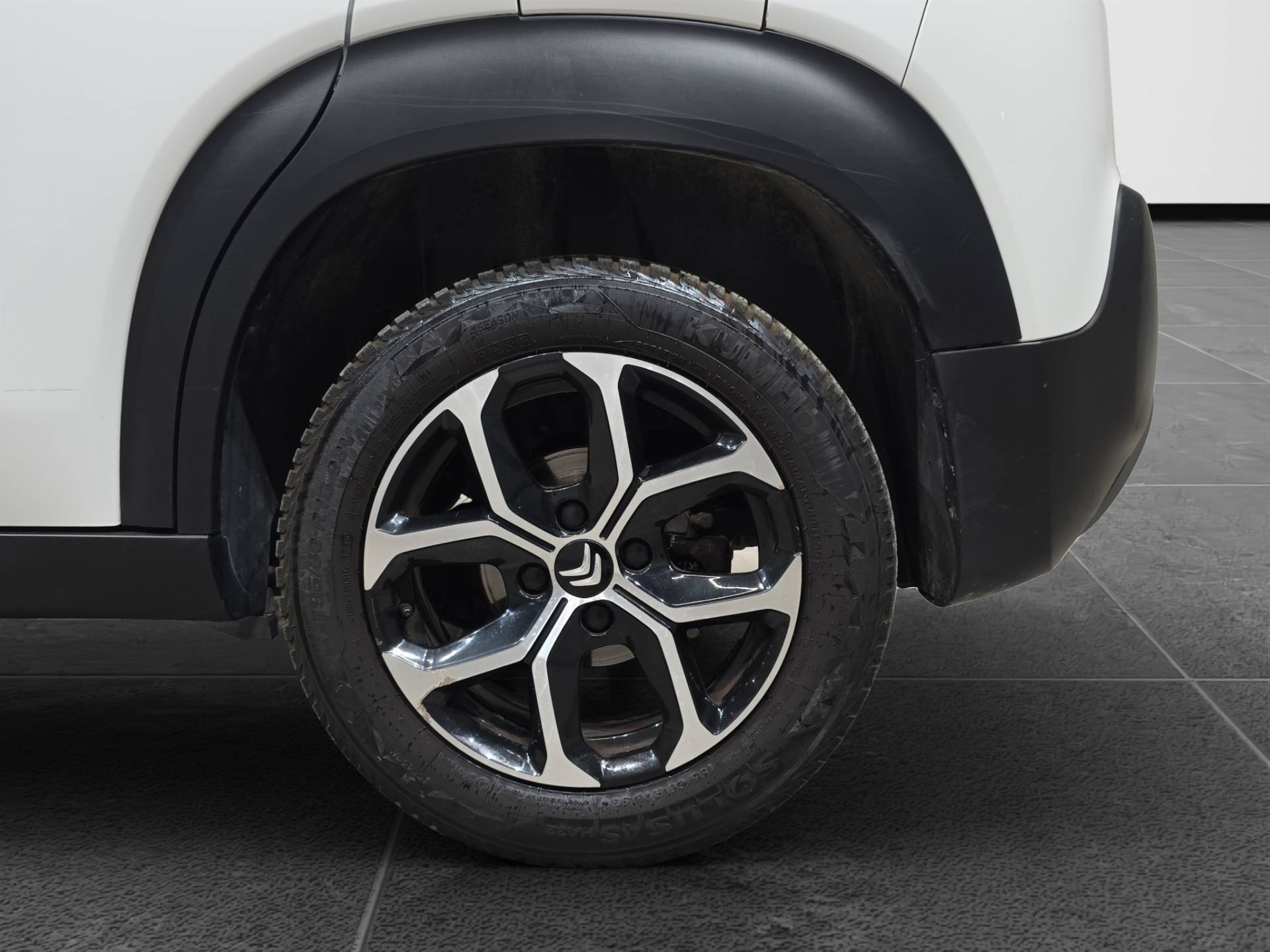 CITROEN C3 Aircross C3 Aircross 1.5 bluehdi Shine s&s 110cv usata in pronta consegna - Brandini