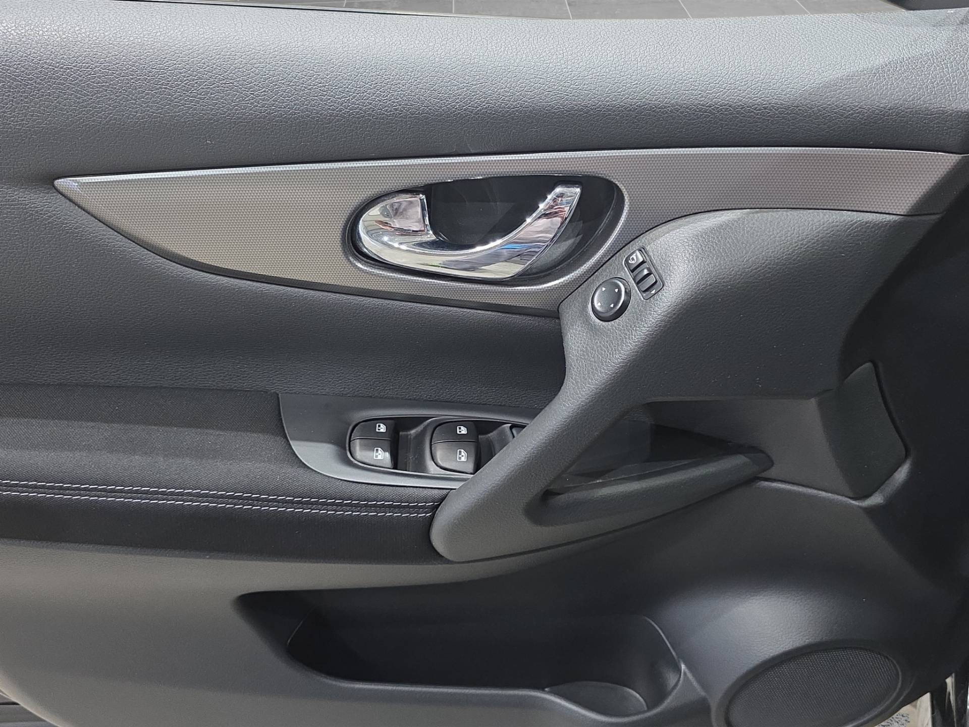 NISSAN Qashqai Qashqai 1.5 dci N-Connecta 110cv usata in pronta consegna - Brandini