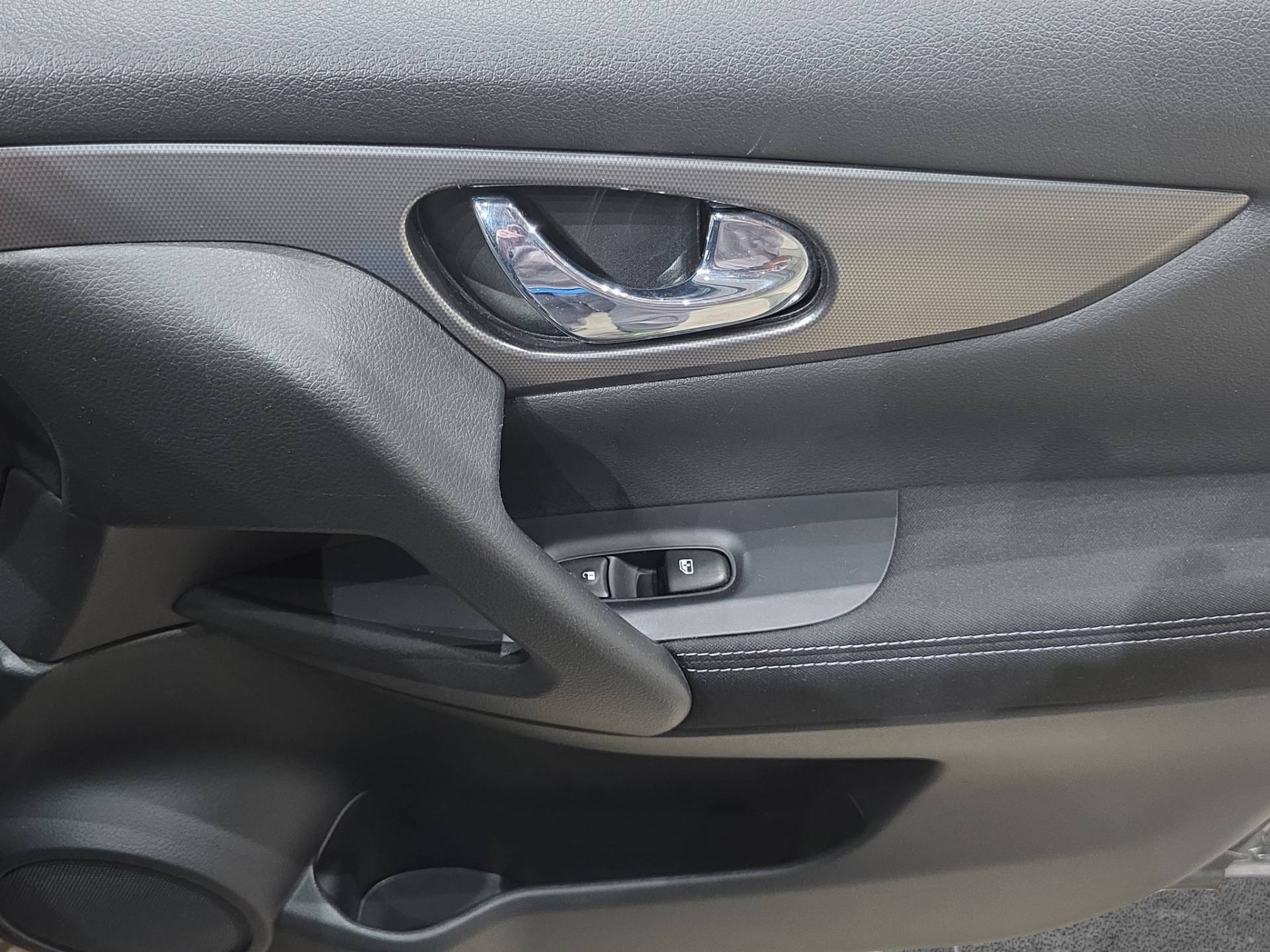 NISSAN Qashqai Qashqai 1.5 dci N-Connecta 110cv usata in pronta consegna - Brandini