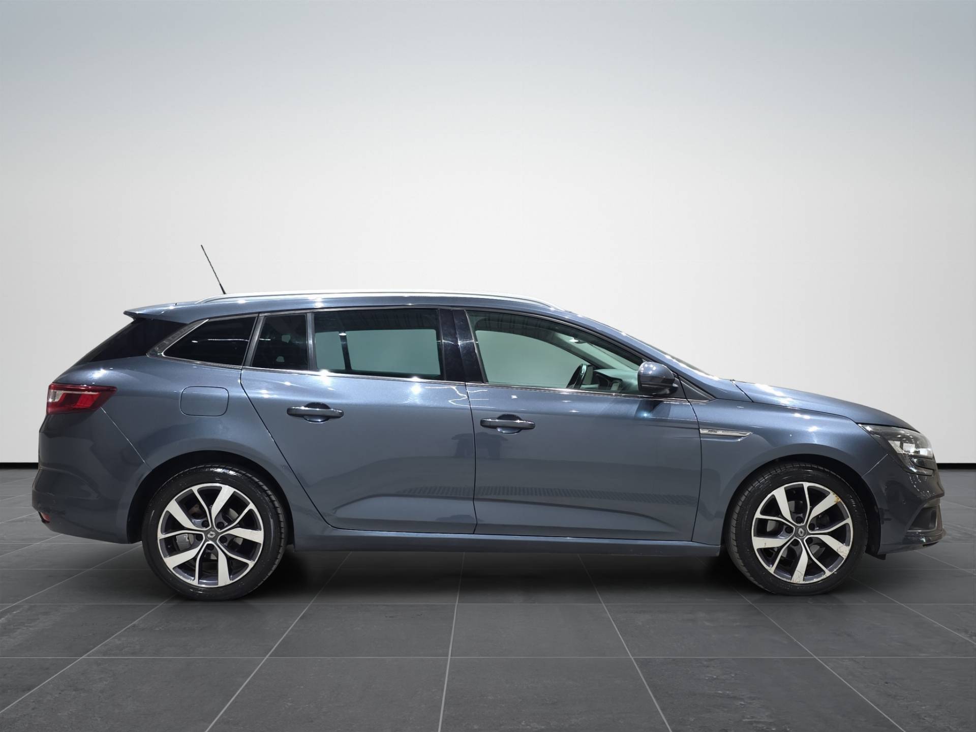 Auto Venduta - RENAULT Megane Megane Sporter 1.5 dci energy Bose 110cv edc usata in pronta consegna - Brandini
