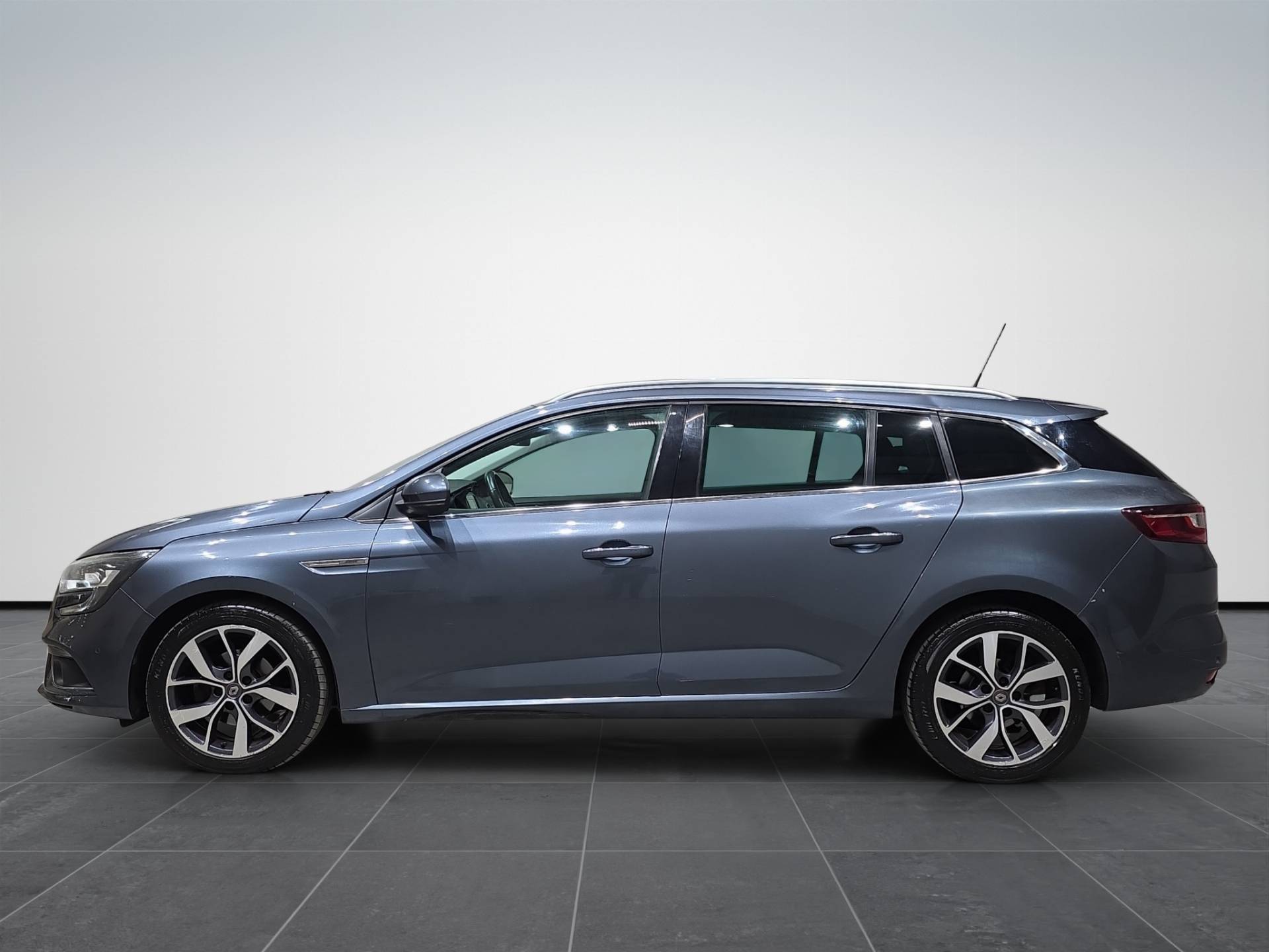 Auto Venduta - RENAULT Megane Megane Sporter 1.5 dci energy Bose 110cv edc usata in pronta consegna - Brandini