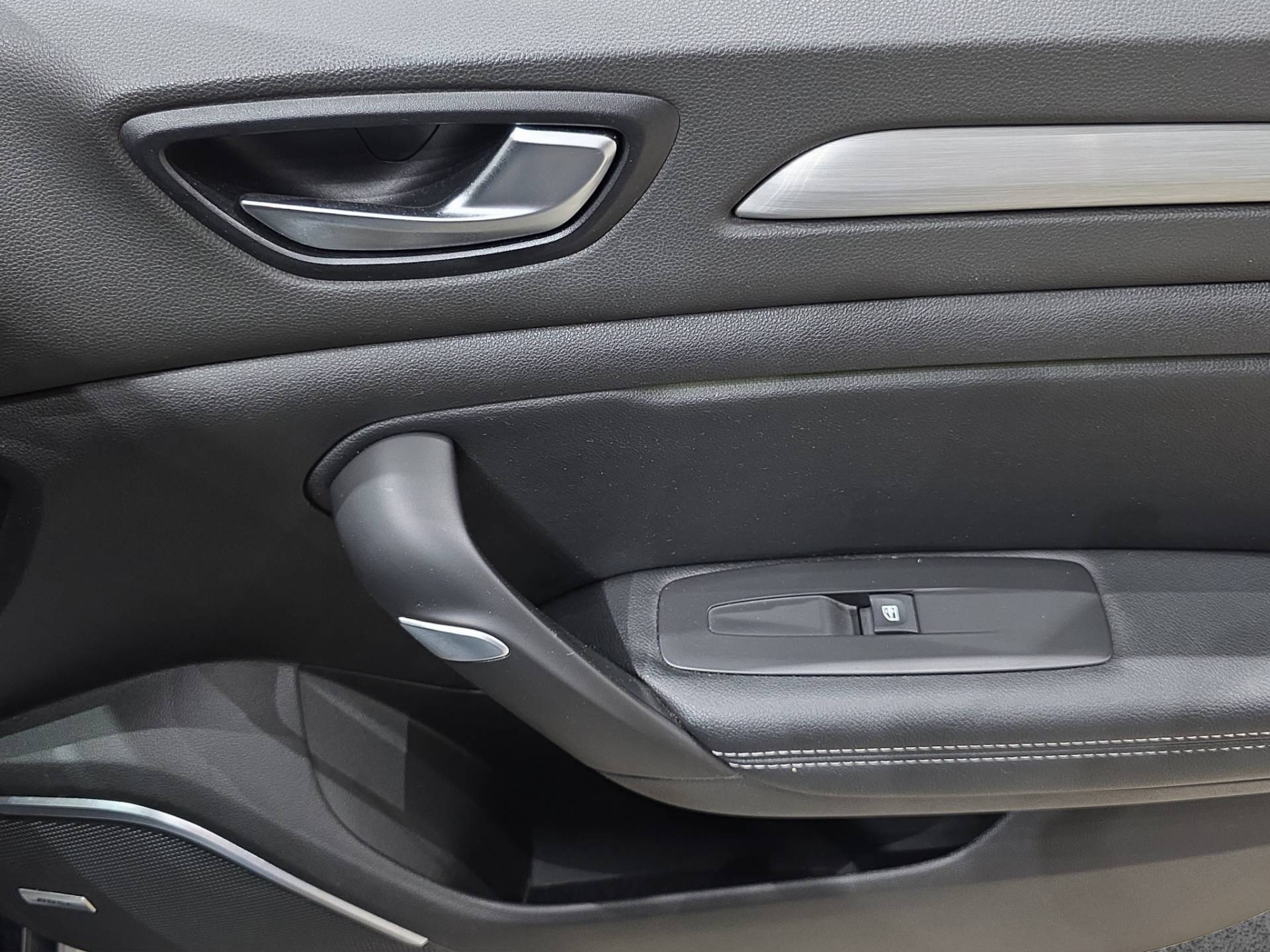 Auto Venduta - RENAULT Megane Megane Sporter 1.5 dci energy Bose 110cv edc usata in pronta consegna - Brandini