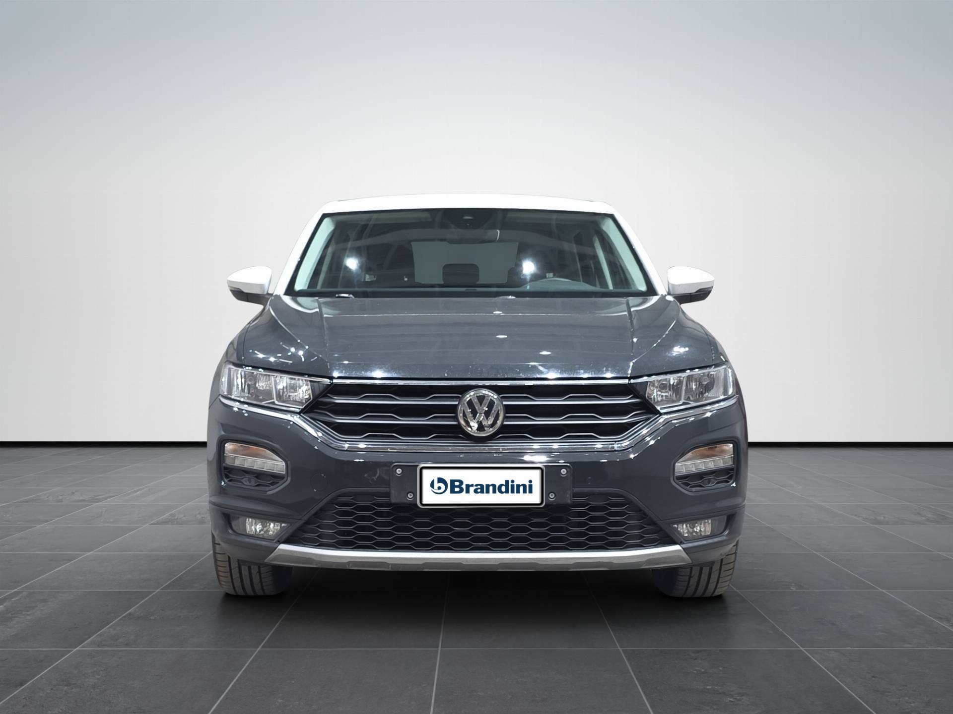 Auto Venduta - VOLKSWAGEN T-Roc T-Roc 1.0 tsi Style 115cv usata in pronta consegna - Brandini