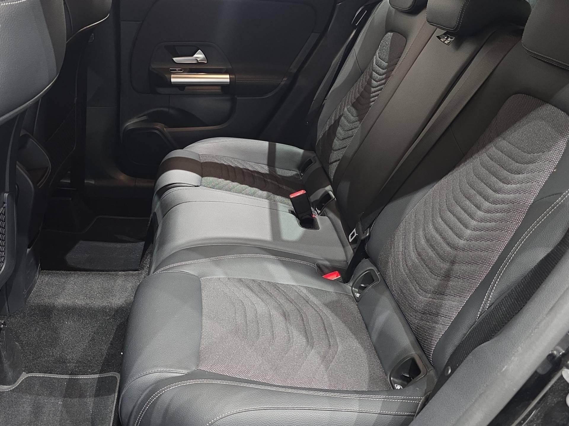 MERCEDES GLA GLA 200 d Advanced auto usata in pronta consegna - Brandini
