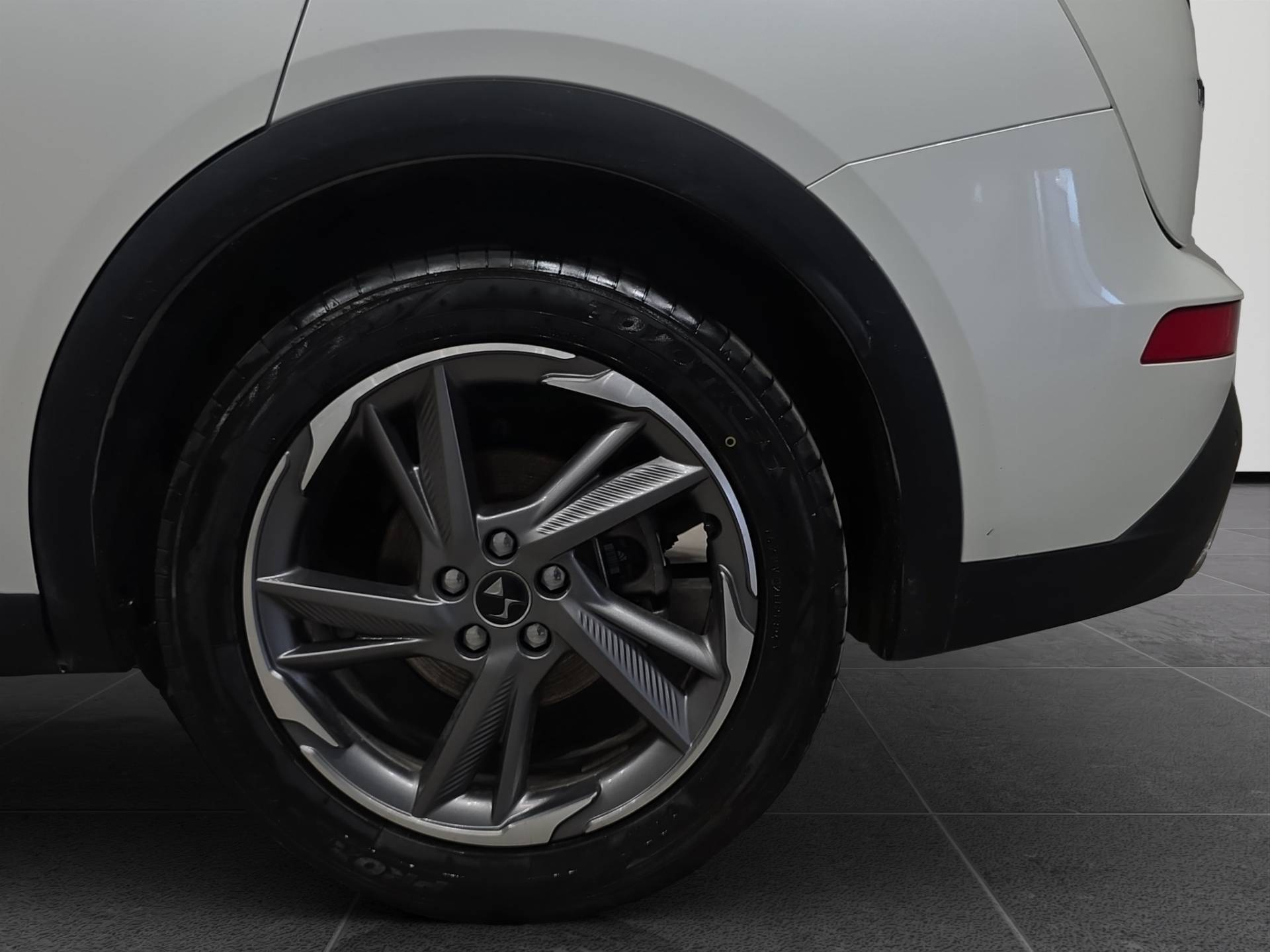 DS DS 7 DS7 Crossback 1.6 e-tense Performance Line+ auto usata in pronta consegna - Brandini