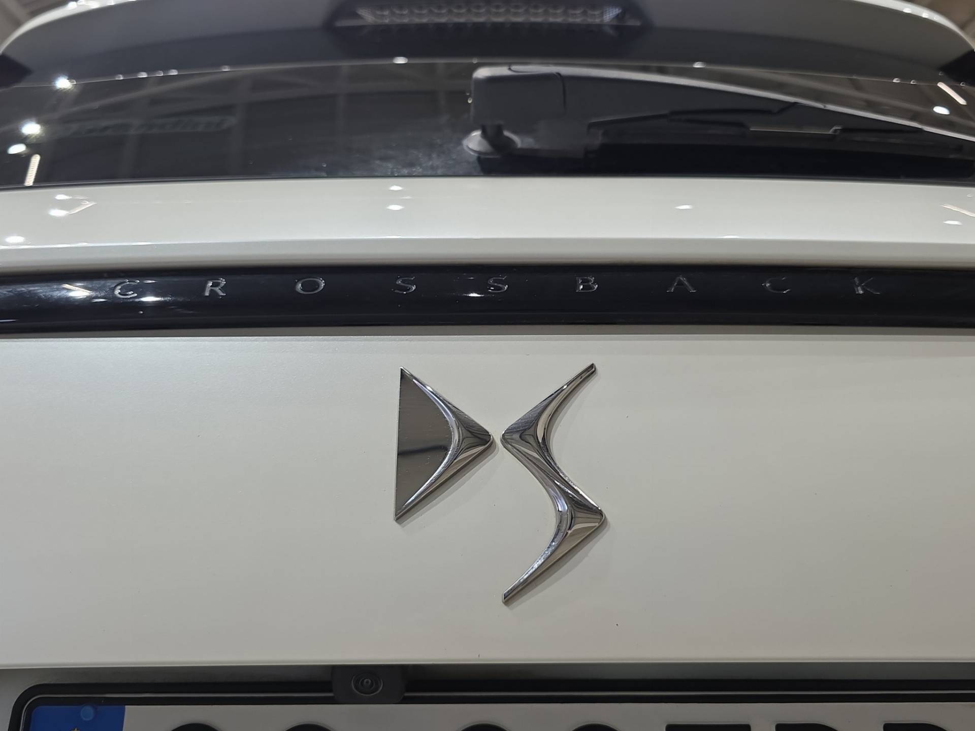DS DS 7 DS7 Crossback 1.6 e-tense Performance Line+ auto usata in pronta consegna - Brandini