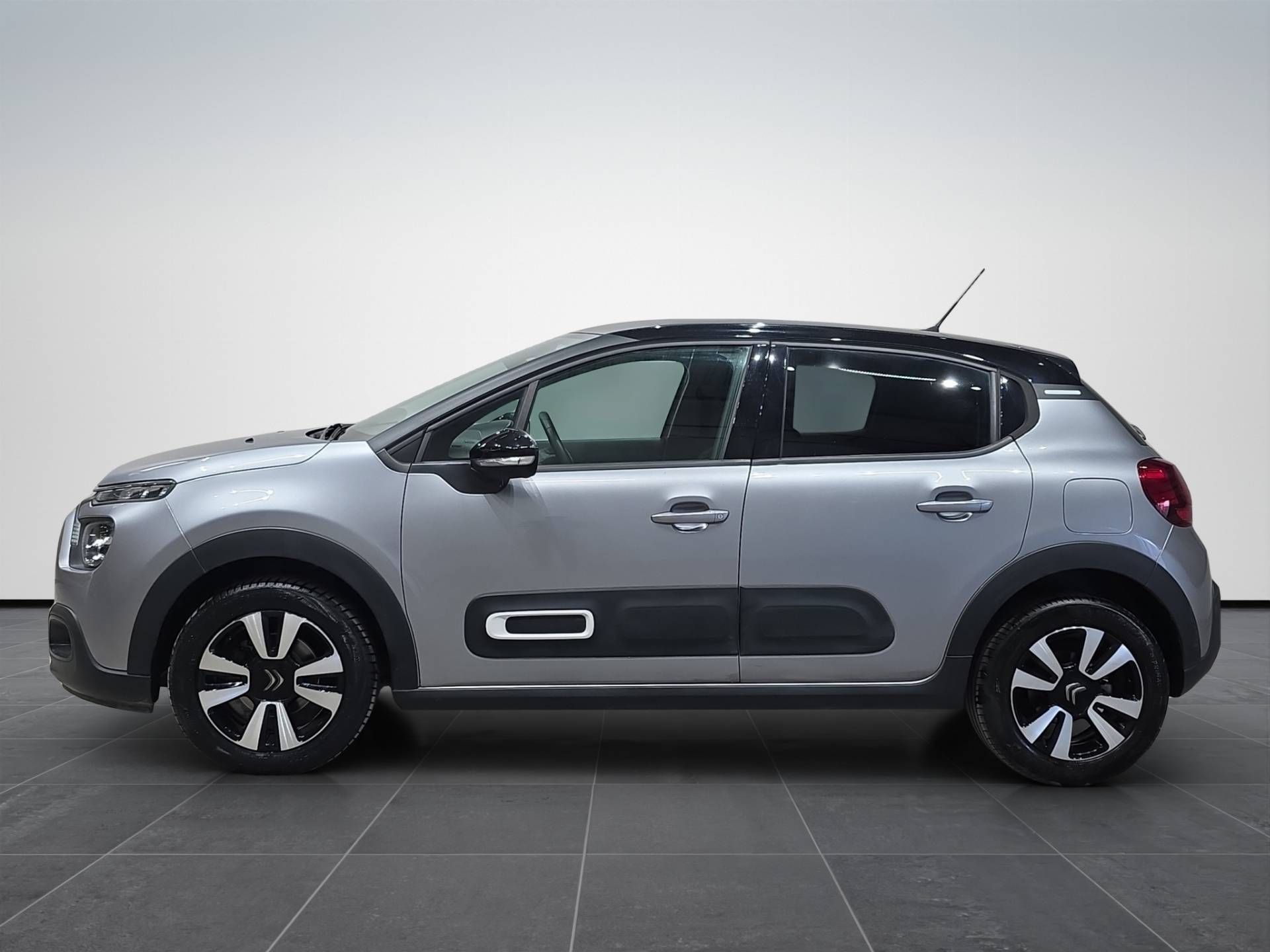 Auto Venduta - CITROEN C3 C3 1.5 bluehdi Shine s&s 100cv 6m usata in pronta consegna - Brandini