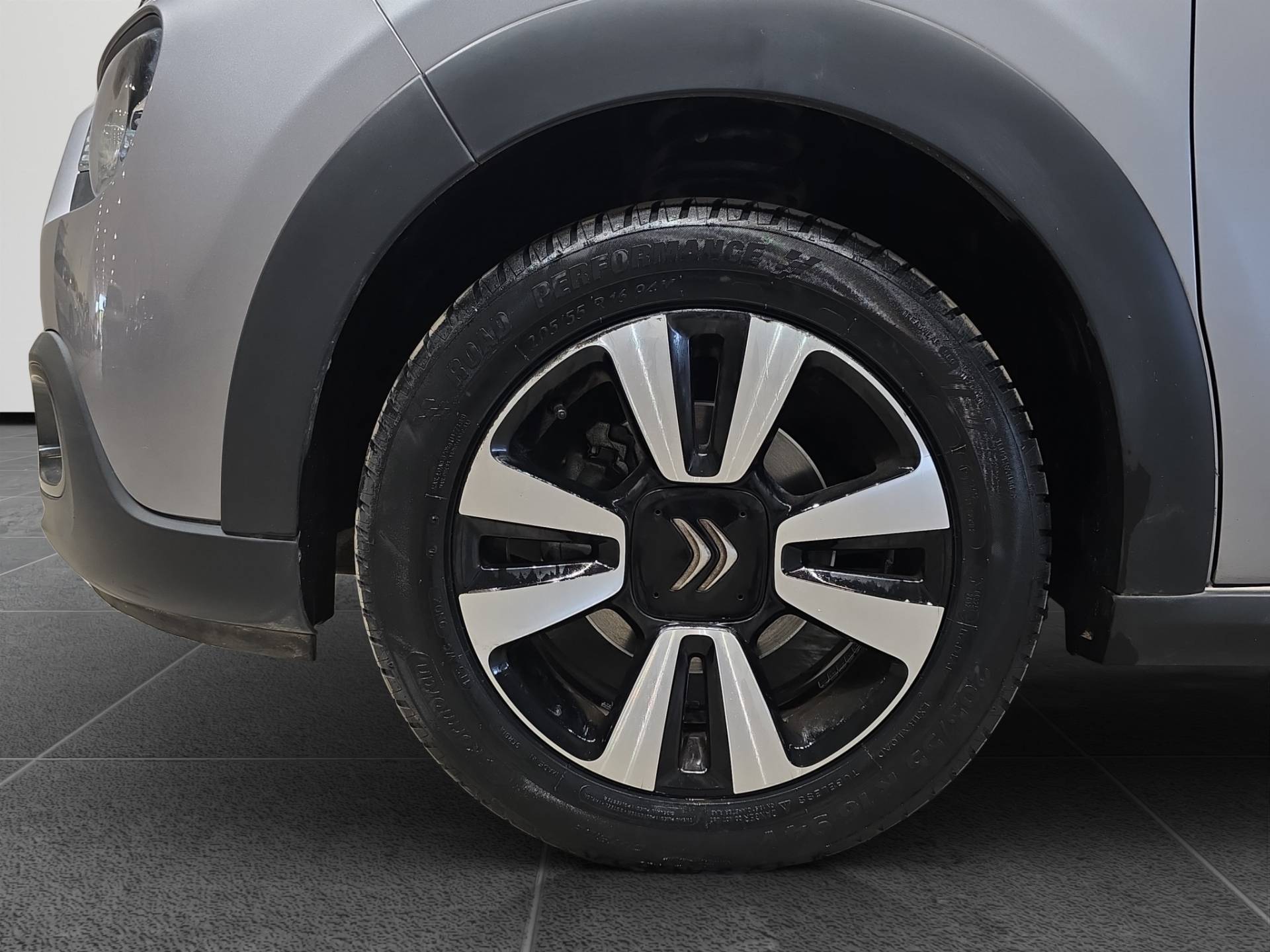 Auto Venduta - CITROEN C3 C3 1.5 bluehdi Shine s&s 100cv 6m usata in pronta consegna - Brandini