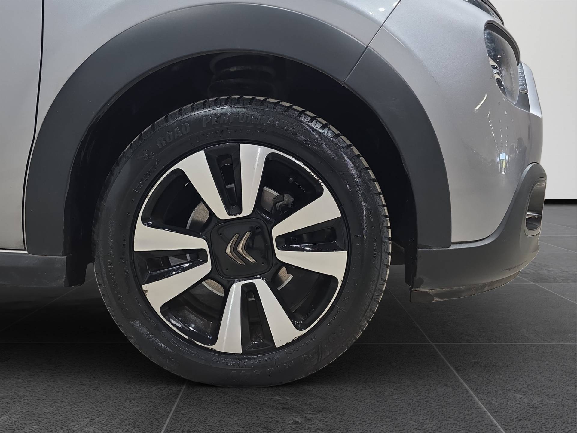 Auto Venduta - CITROEN C3 C3 1.5 bluehdi Shine s&s 100cv 6m usata in pronta consegna - Brandini