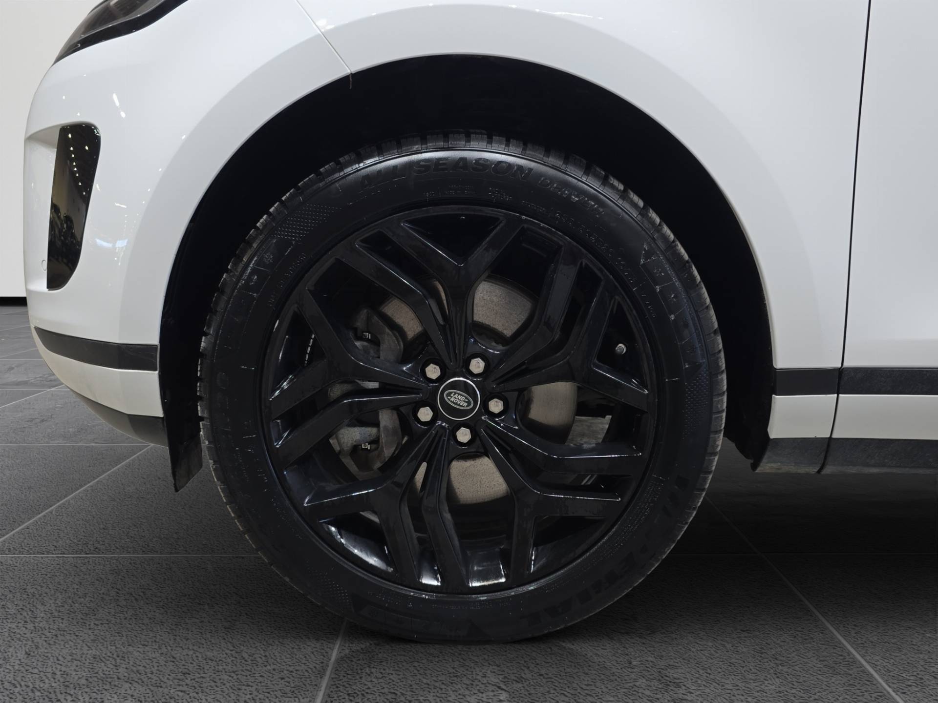 LAND ROVER Range Rover Evoque Evoque 2.0d i4 mhev HSE awd 150cv auto usata in pronta consegna - Brandini