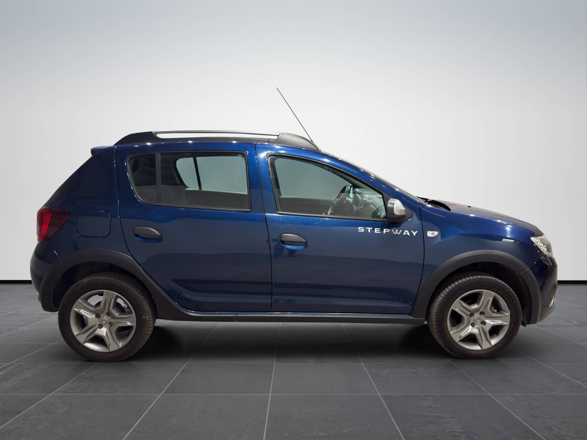 DACIA Sandero Sandero Stepway 0.9 tce turbo Techroad Gpl 90cv usata in pronta consegna - Brandini
