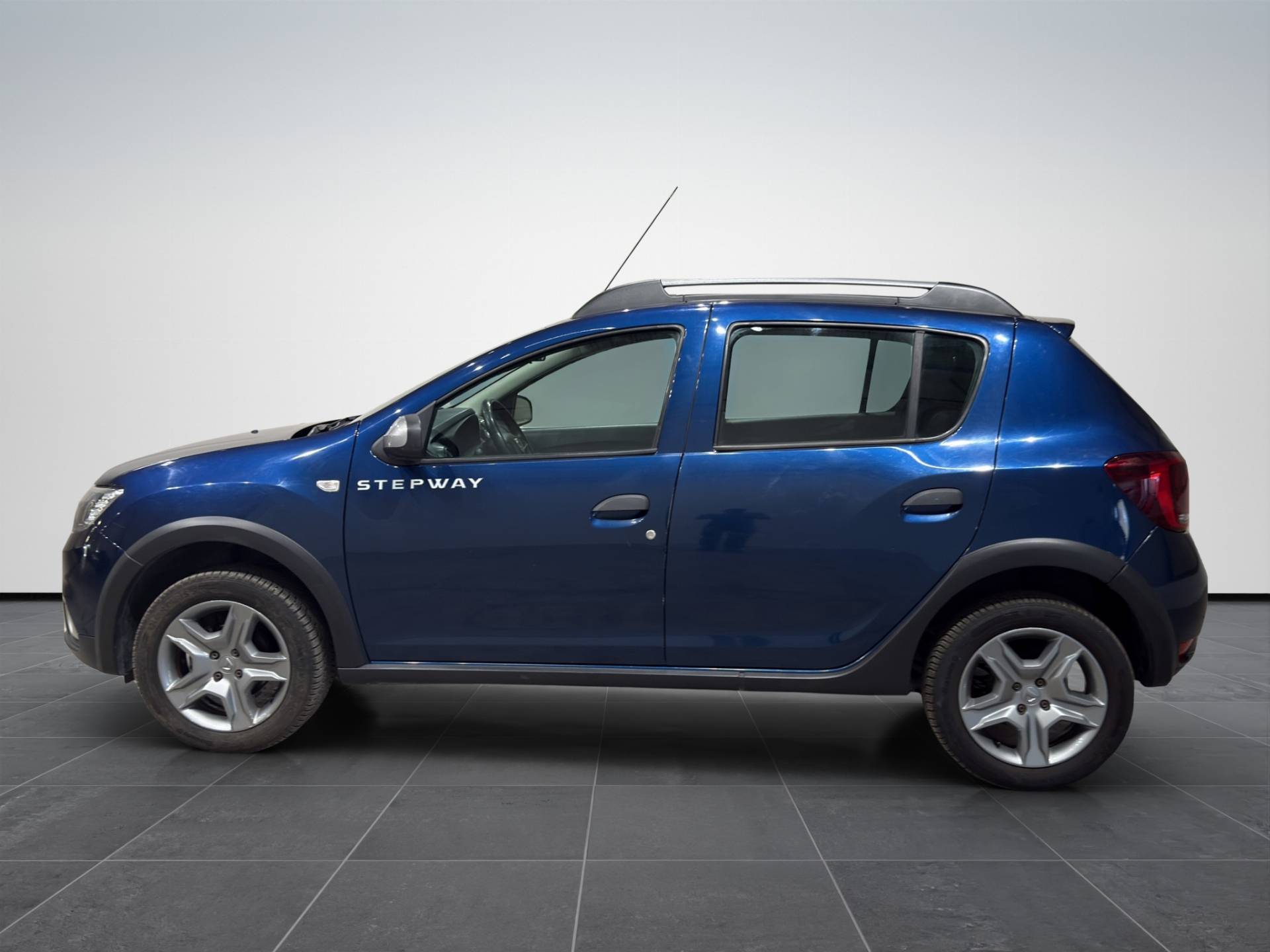 DACIA Sandero Sandero Stepway 0.9 tce turbo Techroad Gpl 90cv usata in pronta consegna - Brandini