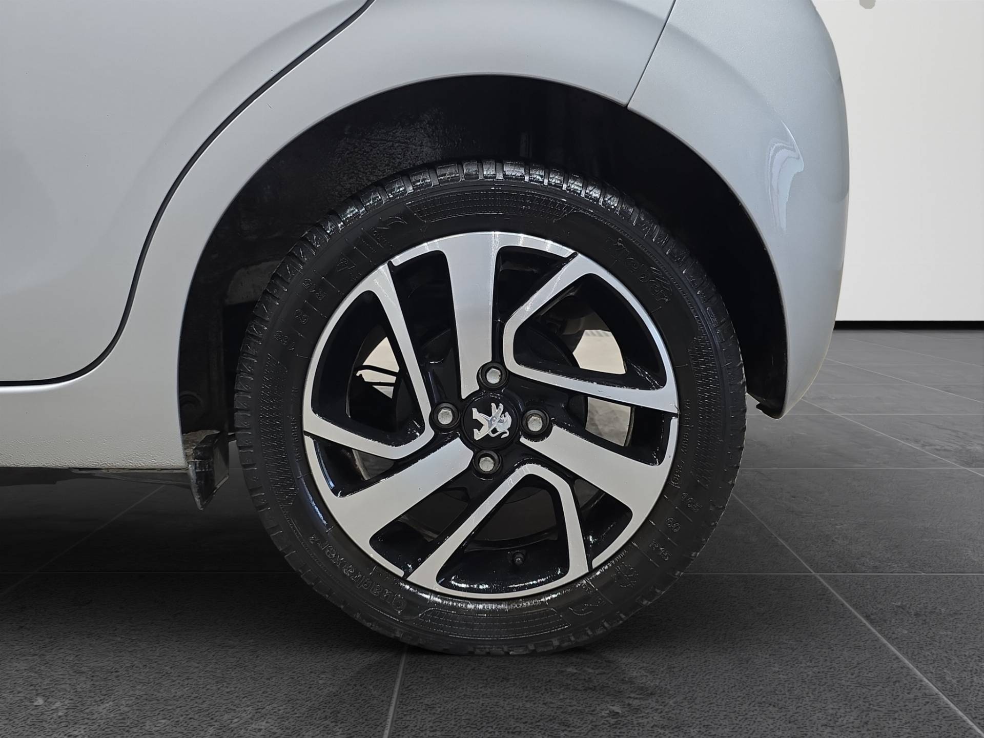 PEUGEOT 108 108 1.0 vti Allure 5p E6 usata in pronta consegna - Brandini