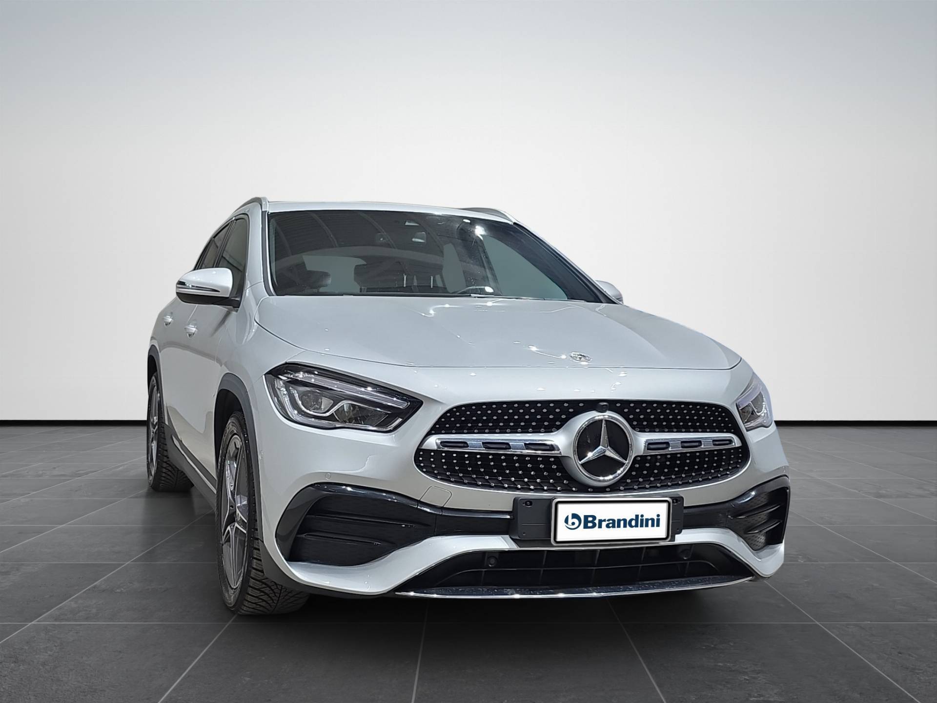 MERCEDES GLA GLA 180 d Premium auto usata in pronta consegna - Brandini