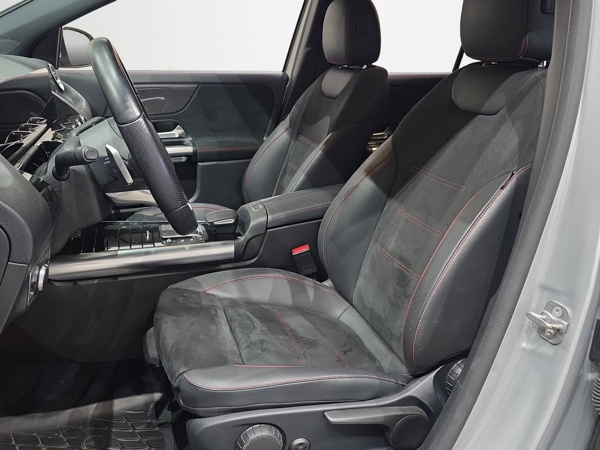 MERCEDES GLA GLA 180 d Premium auto usata in pronta consegna - Brandini