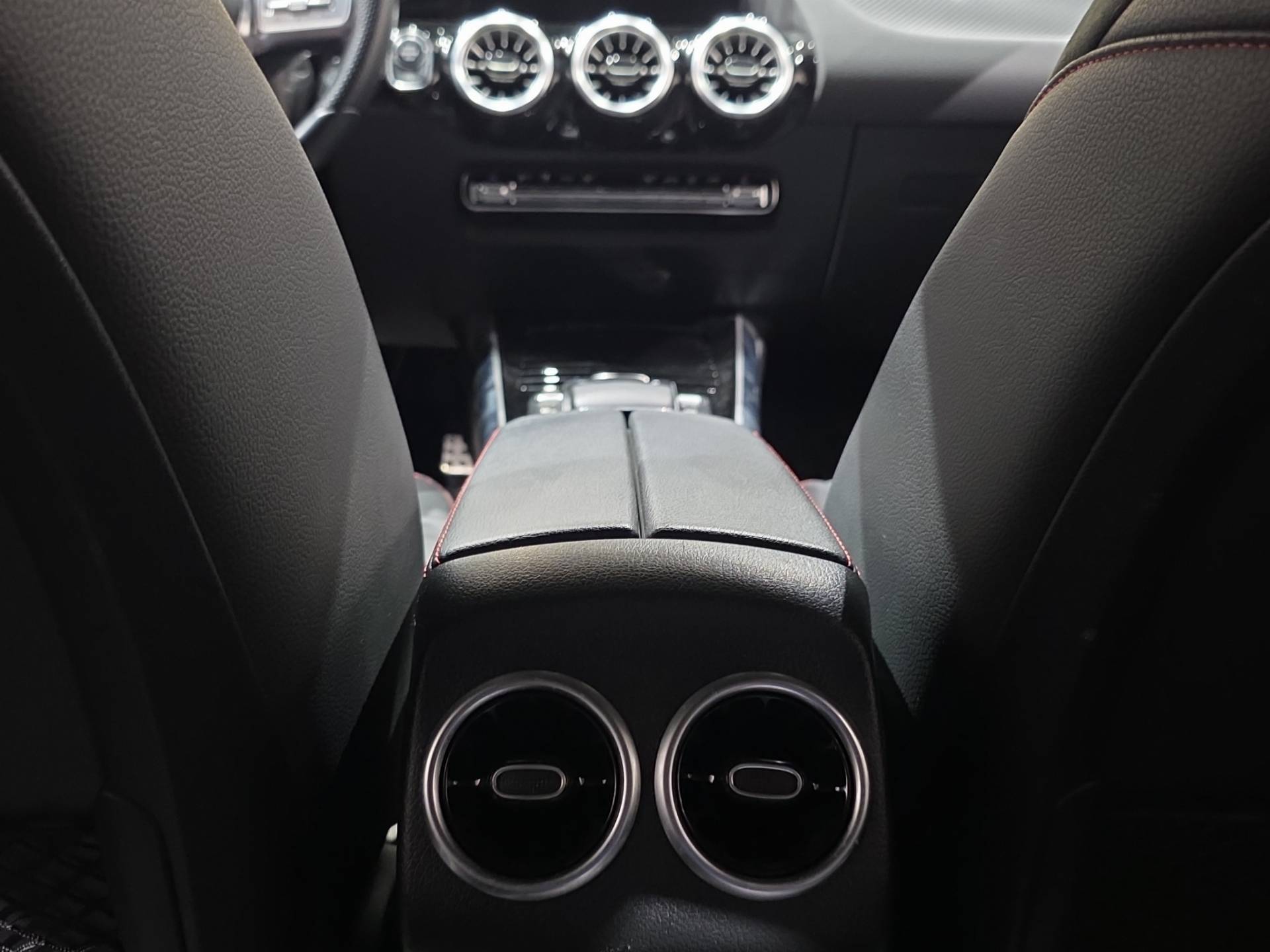MERCEDES GLA GLA 180 d Premium auto usata in pronta consegna - Brandini