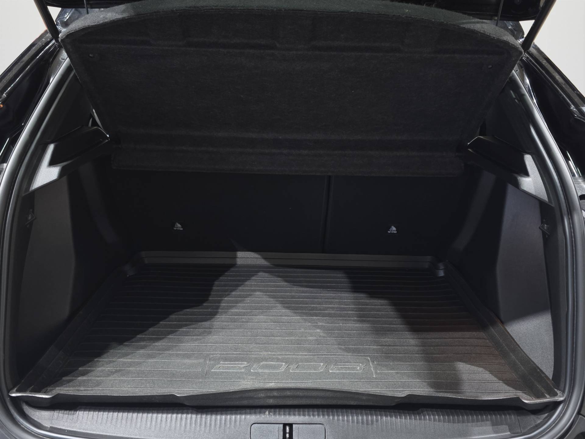 PEUGEOT 2008 2008 1.2 puretech Allure s&s 100cv usata in pronta consegna - Brandini