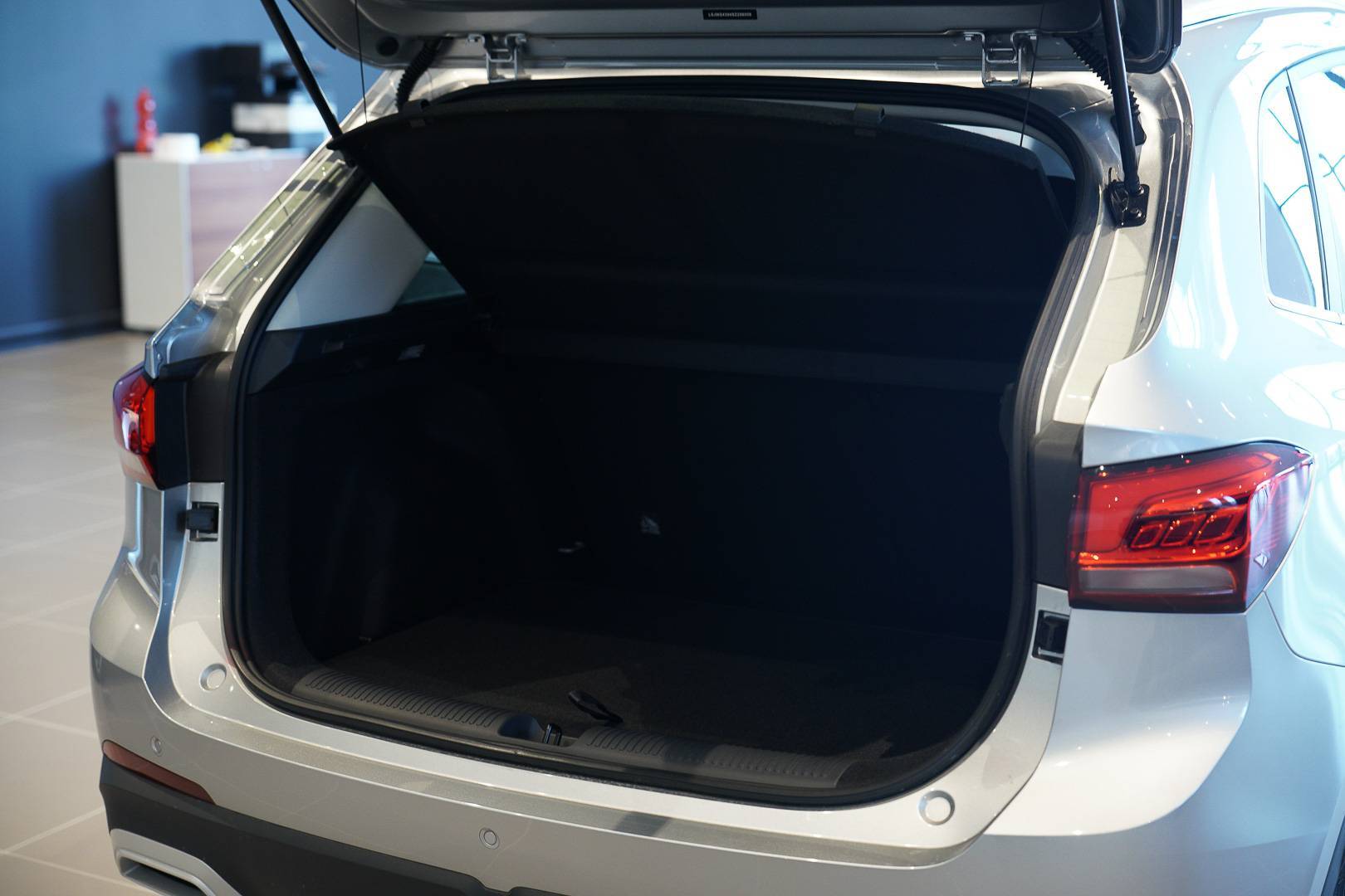 MG ZS ZS Hybrid+ 1.5 Luxury auto usata in pronta consegna - Brandini