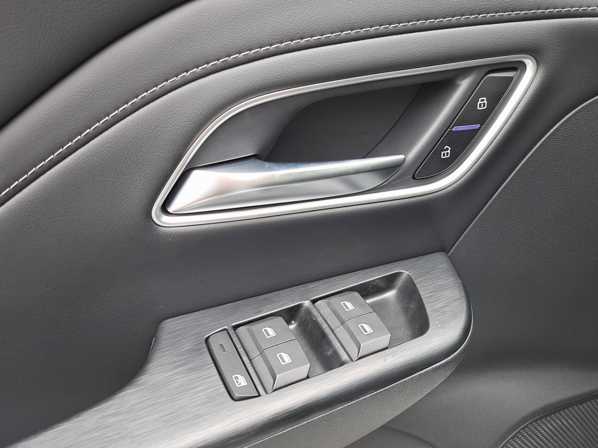Auto Venduta - MG ZS ZS Hybrid+ 1.5 Luxury auto usata in pronta consegna - Brandini