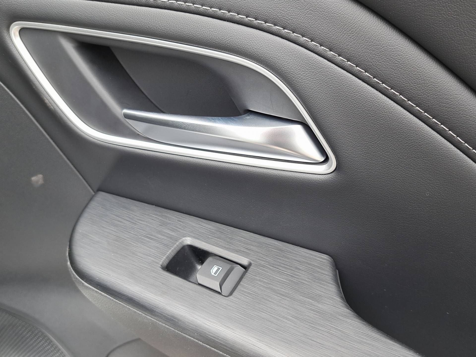 Auto Venduta - MG ZS ZS Hybrid+ 1.5 Luxury auto usata in pronta consegna - Brandini