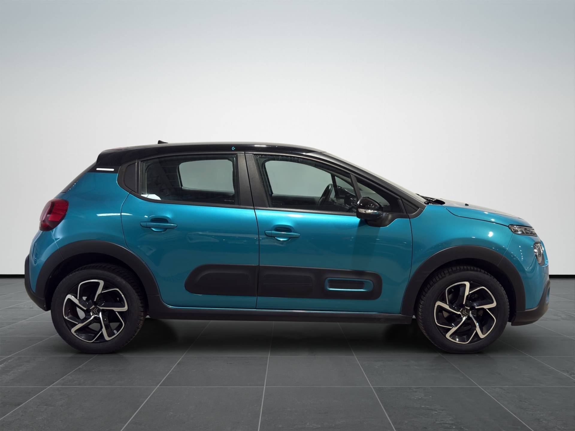 Auto Venduta - CITROEN C3 C3 1.2 puretech Shine s&s 83cv usata in pronta consegna - Brandini