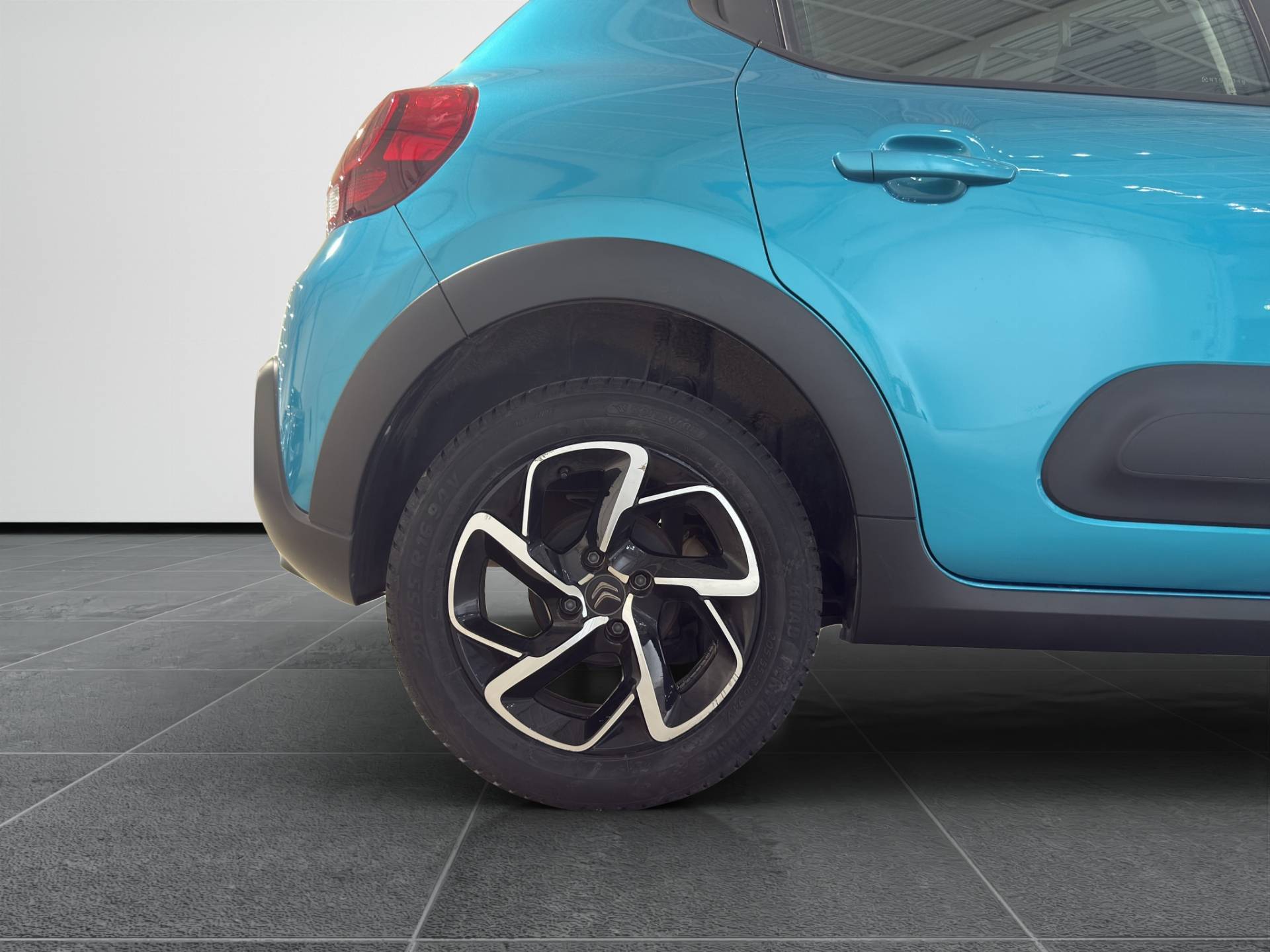 Auto Venduta - CITROEN C3 C3 1.2 puretech Shine s&s 83cv usata in pronta consegna - Brandini