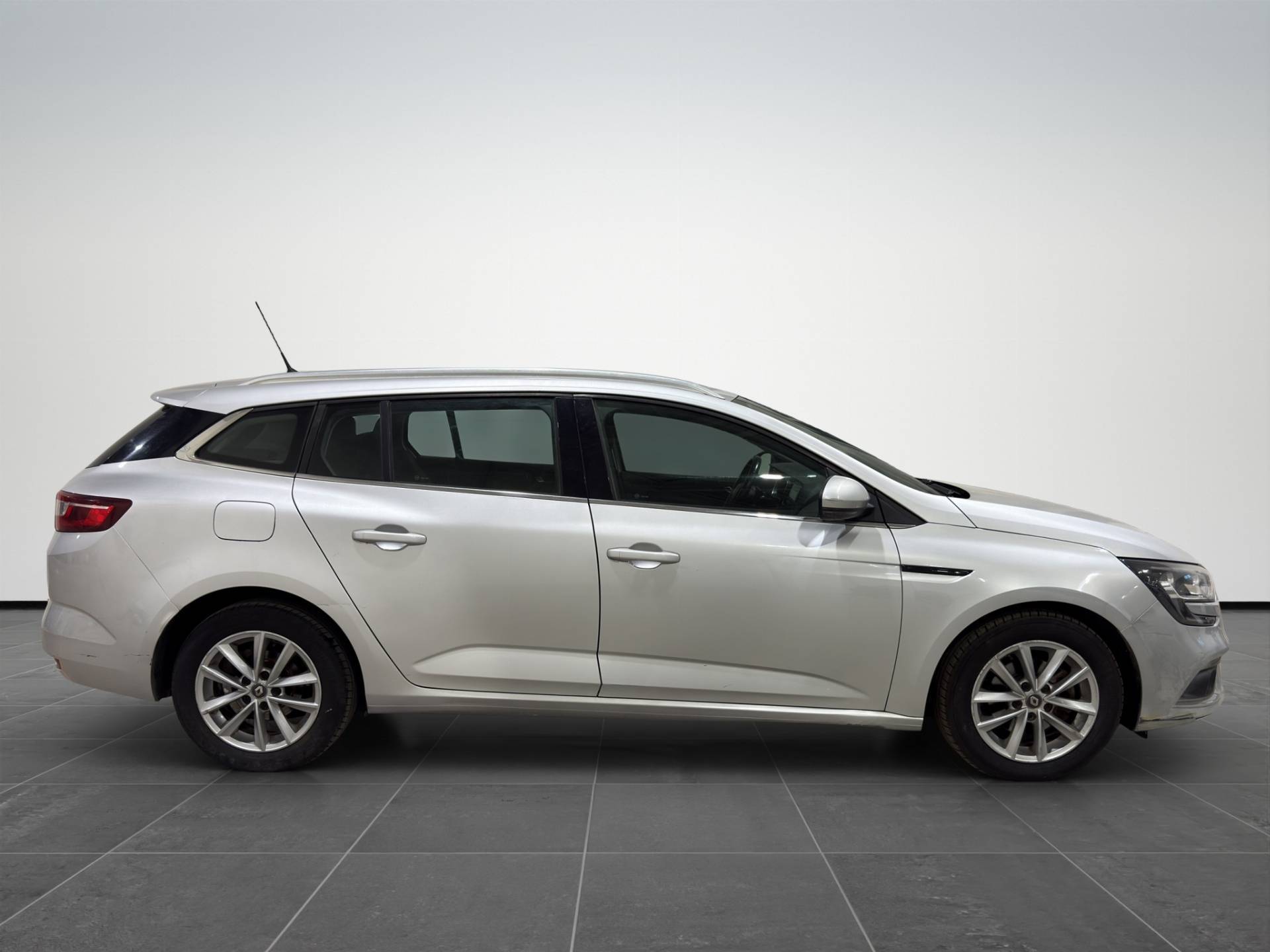 RENAULT Megane Megane Sporter 1.5 dci energy Business 110cv usata in pronta consegna - Brandini