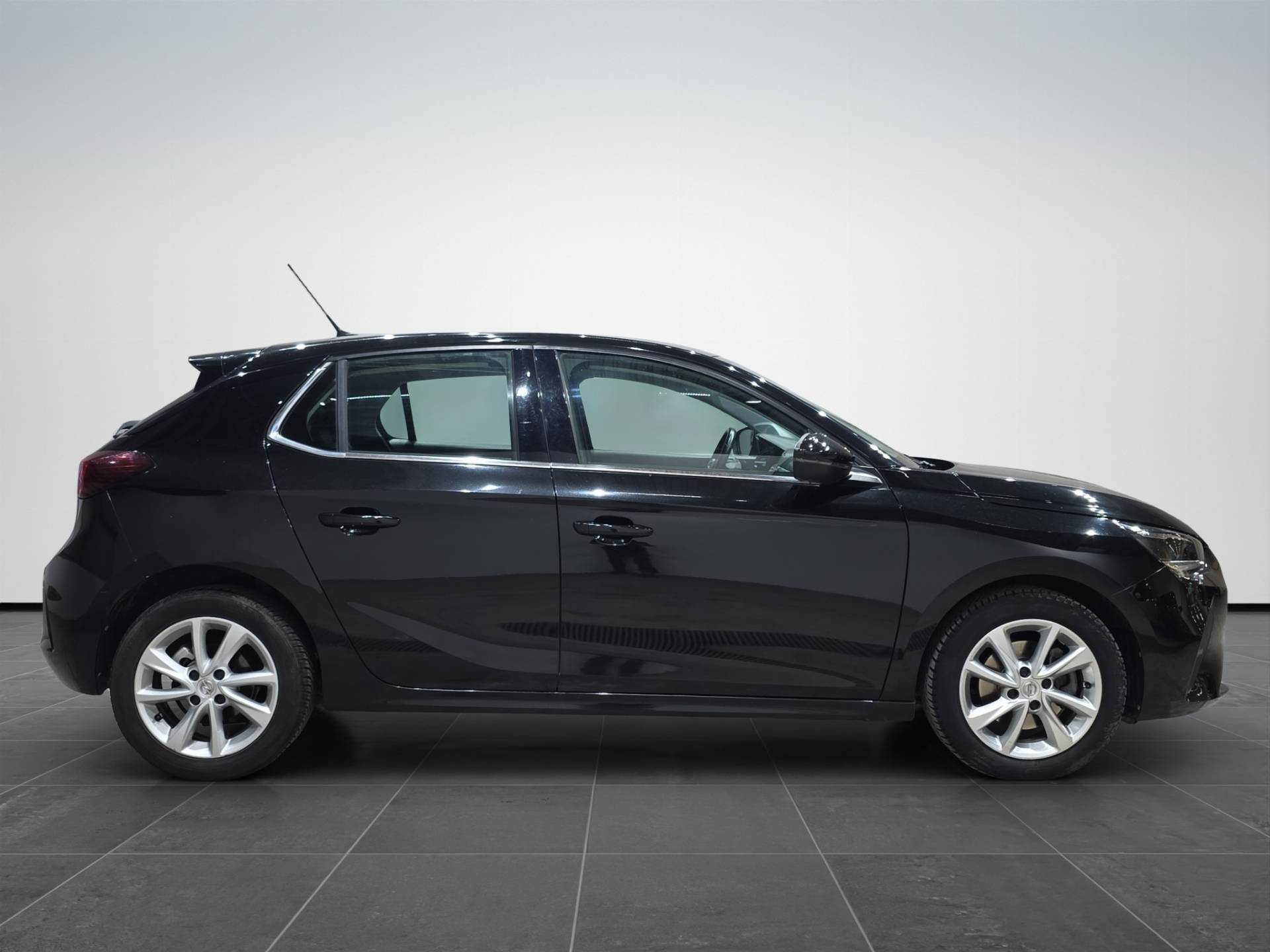 Auto Venduta - OPEL Corsa Corsa 1.2 Elegance 100cv usata in pronta consegna - Brandini