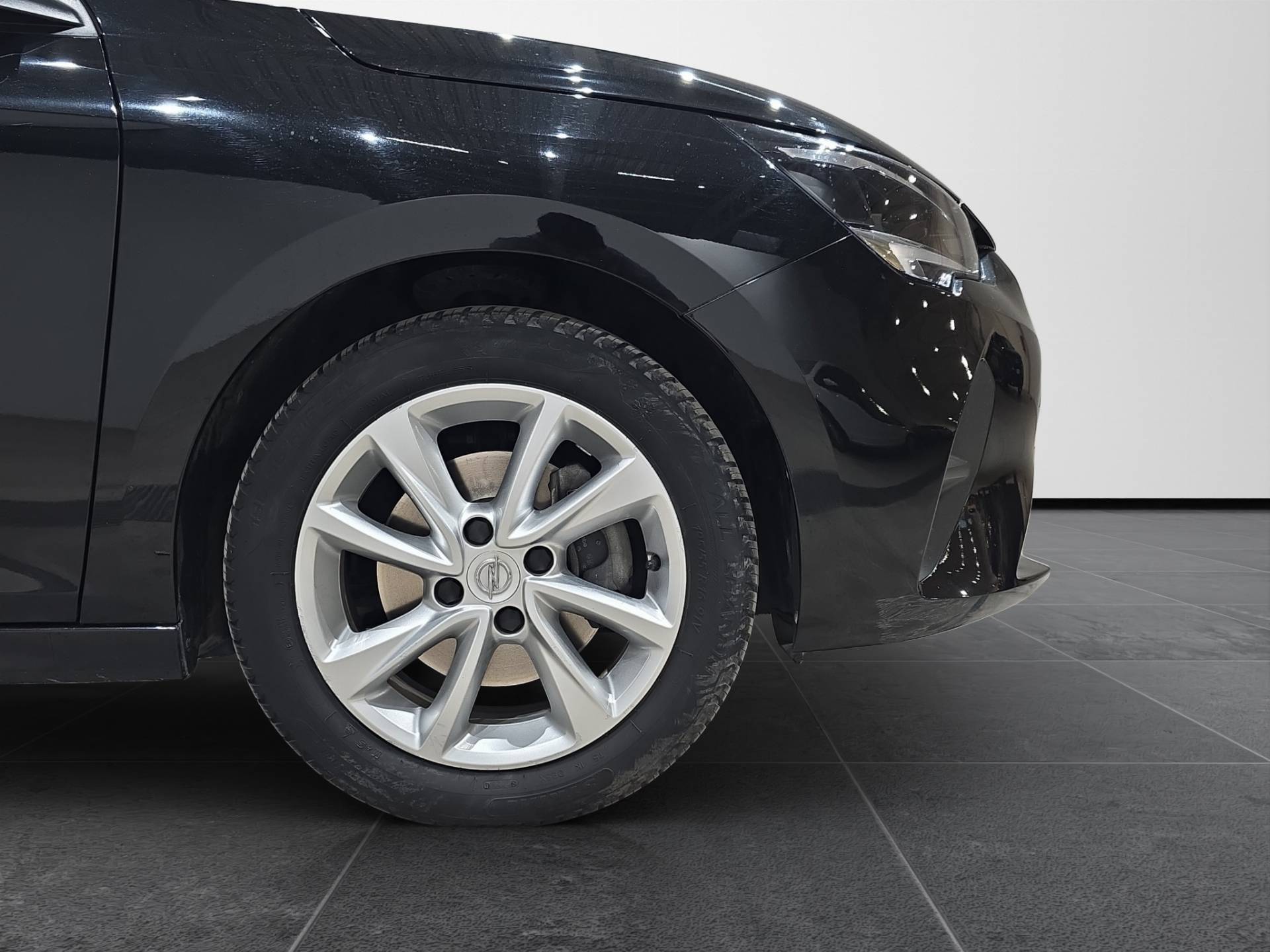 Auto Venduta - OPEL Corsa Corsa 1.2 Elegance 100cv usata in pronta consegna - Brandini