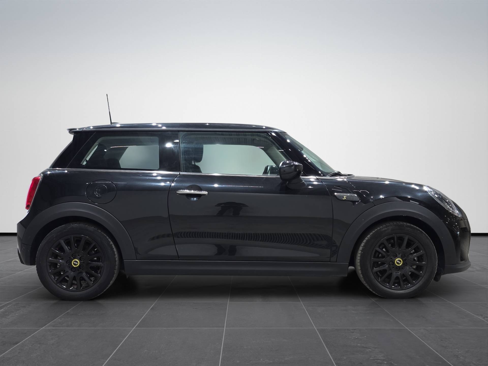 MINI Mini Full Electric Mini 3p Cooper SE Classic auto usata in pronta consegna - Brandini