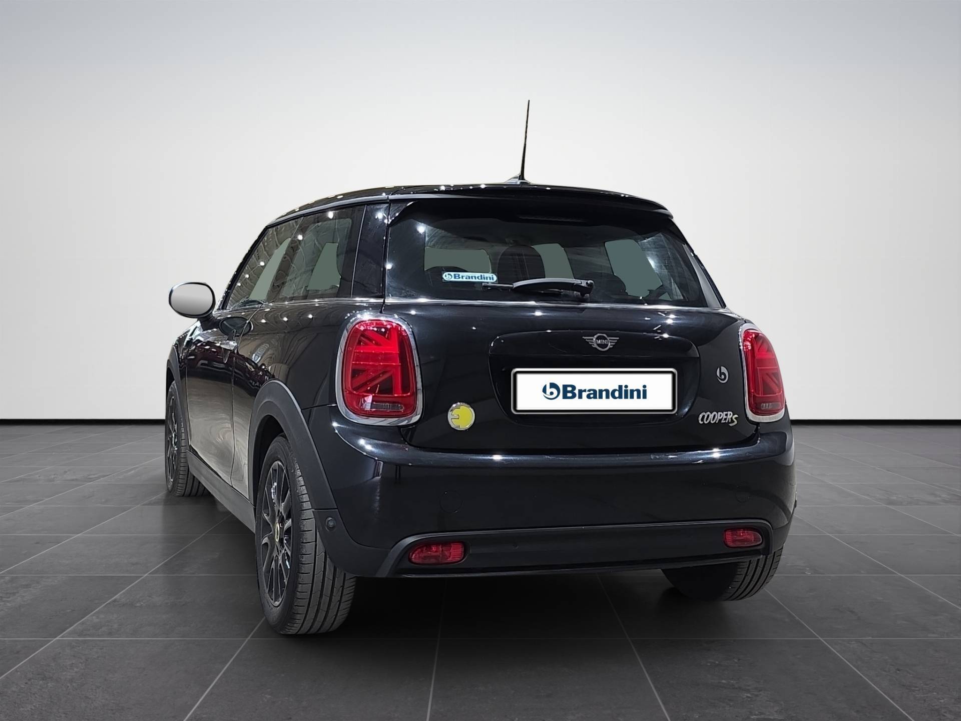 MINI Mini Full Electric Mini 3p Cooper SE Classic auto usata in pronta consegna - Brandini