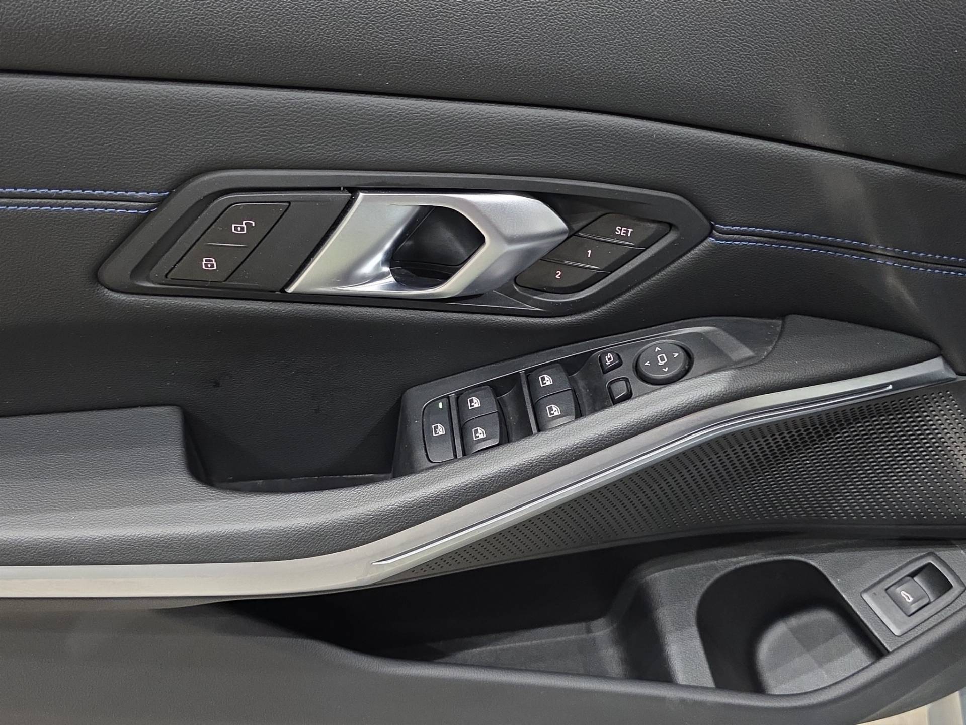 BMW Serie 3 Berlina 320d mhev 48V xdrive MSport Pro auto usata in pronta consegna - Brandini