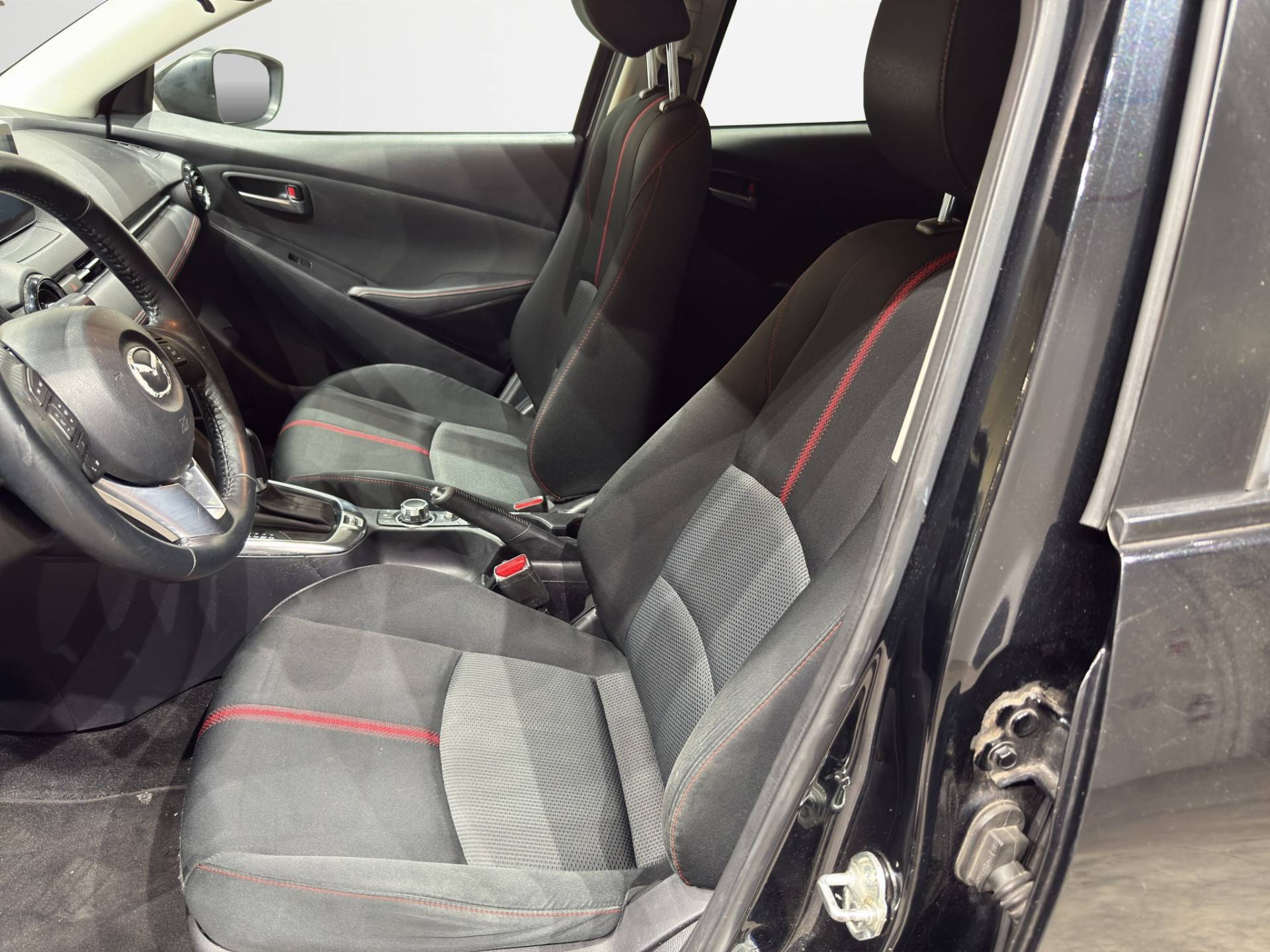 Auto Venduta - MAZDA Mazda2 2 1.5 Exceed 90cv usata in pronta consegna - Brandini