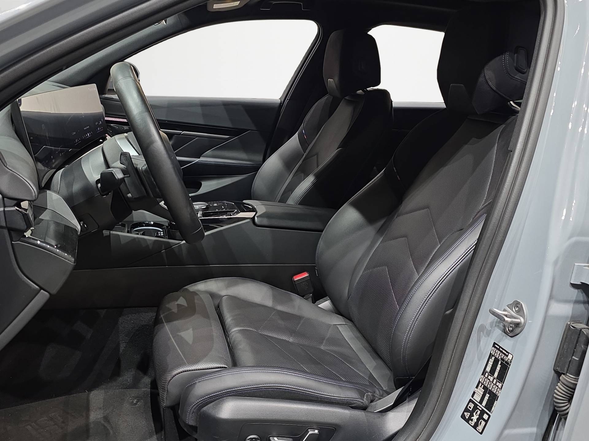 BMW Serie 5 Berlina 520d 48V xdrive M Sport auto usata in pronta consegna - Brandini