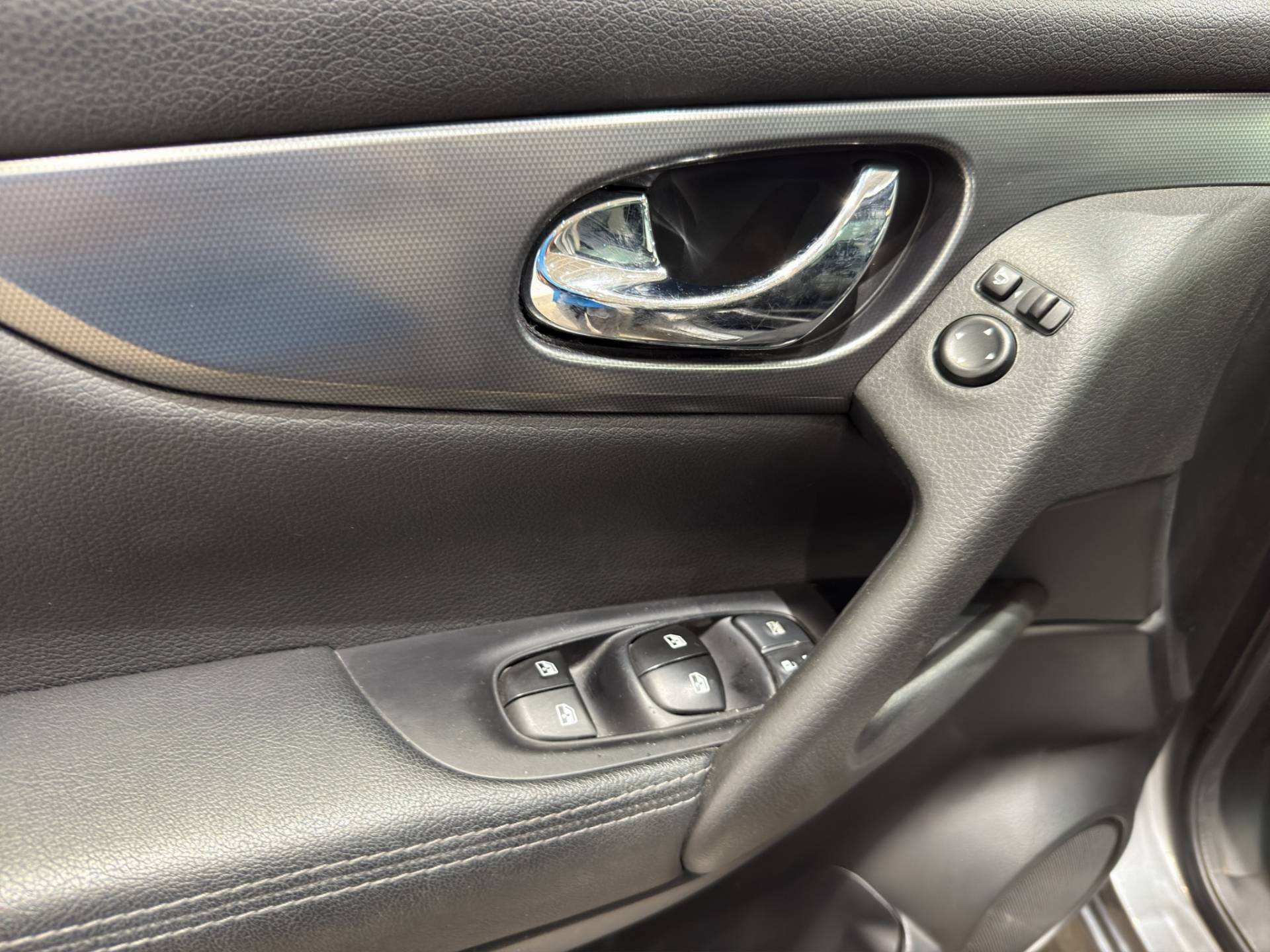 NISSAN Qashqai Qashqai 1.5 dci Tekna 115cv usata in pronta consegna - Brandini