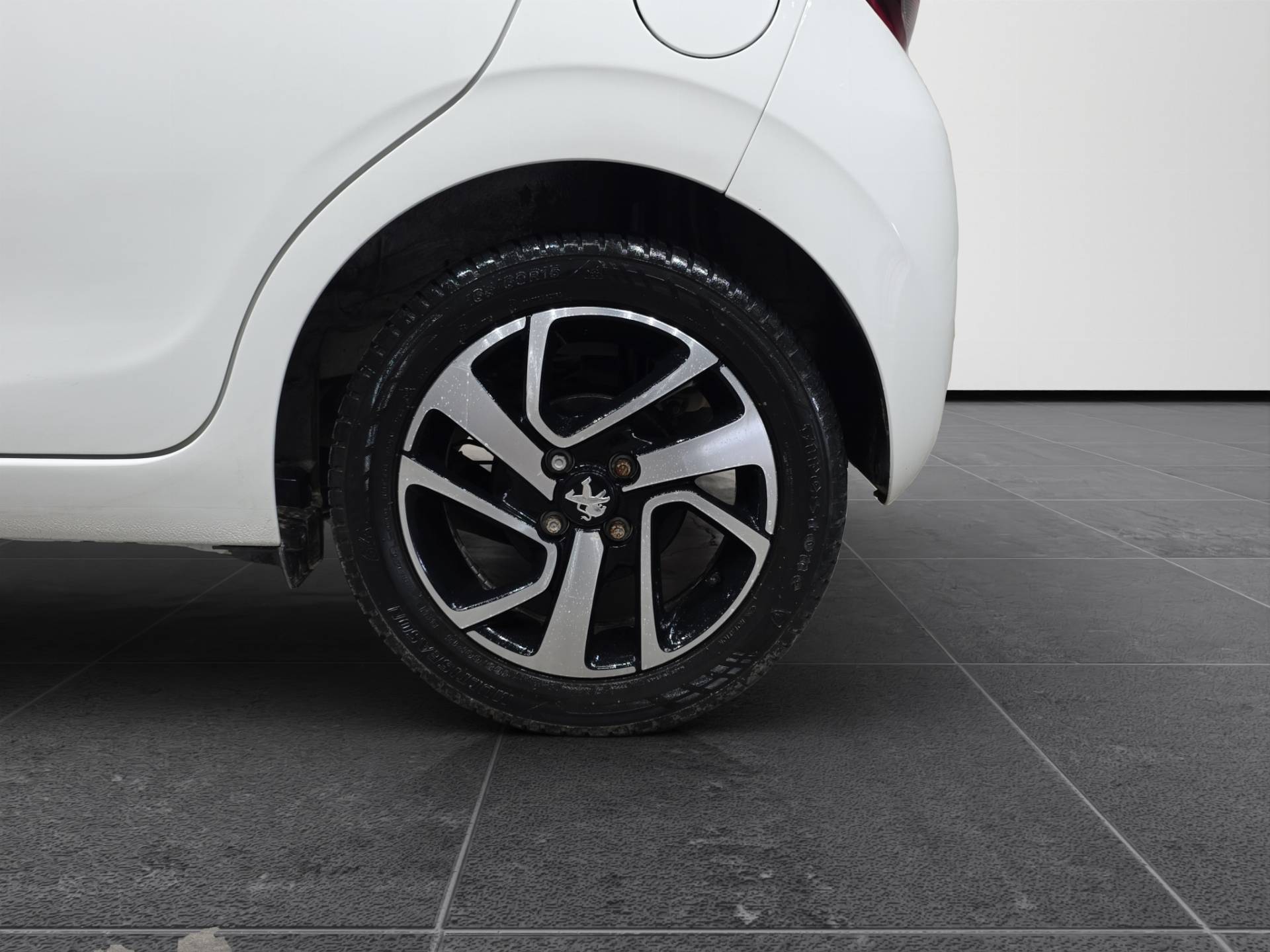 PEUGEOT 108 108 3p 1.0 12v Allure etg5 usata in pronta consegna - Brandini